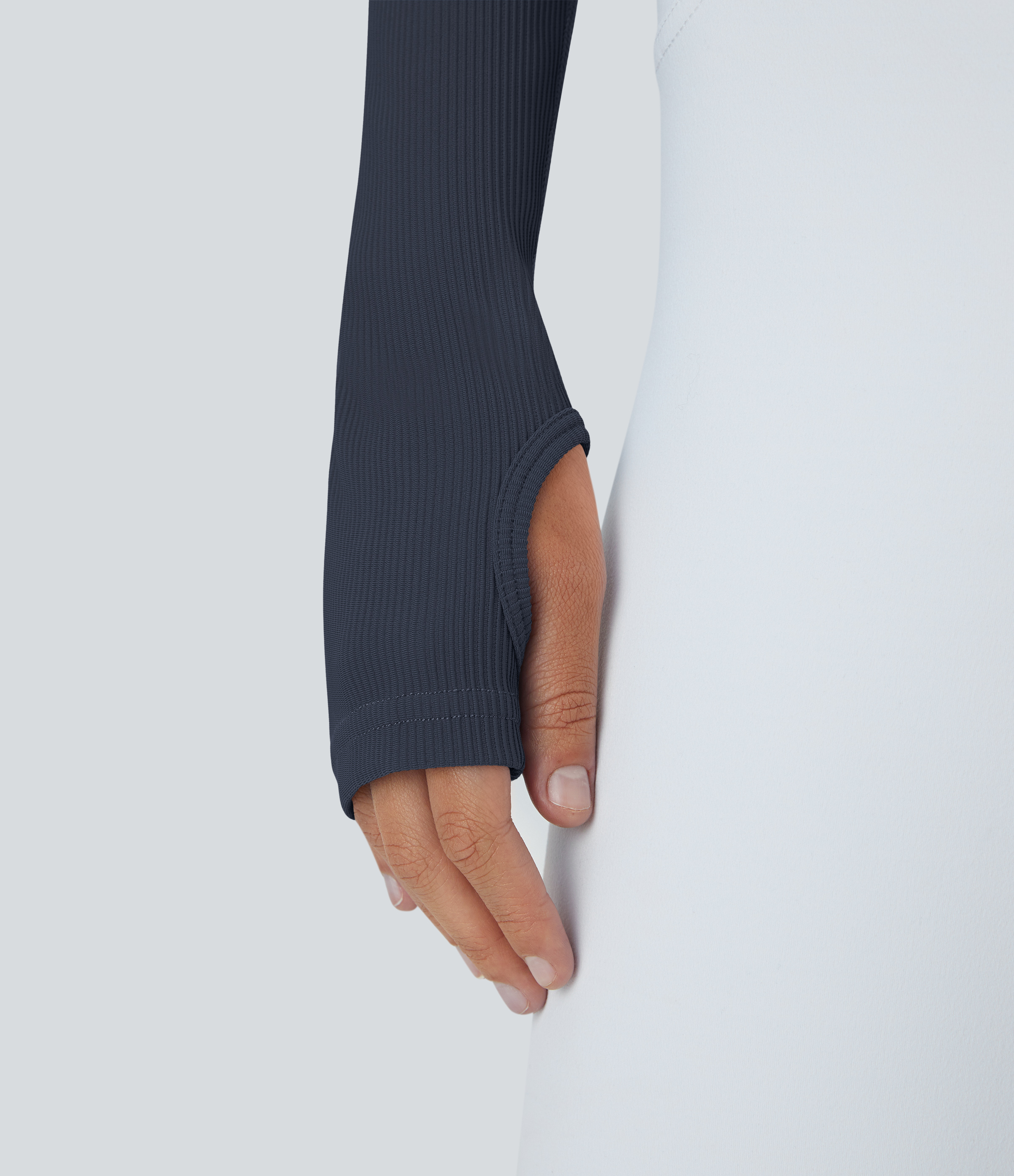 Halara Ribbed Halter Strap Thumb Hole Cropped Yoga Sports Top  - Navy Blazer - M 