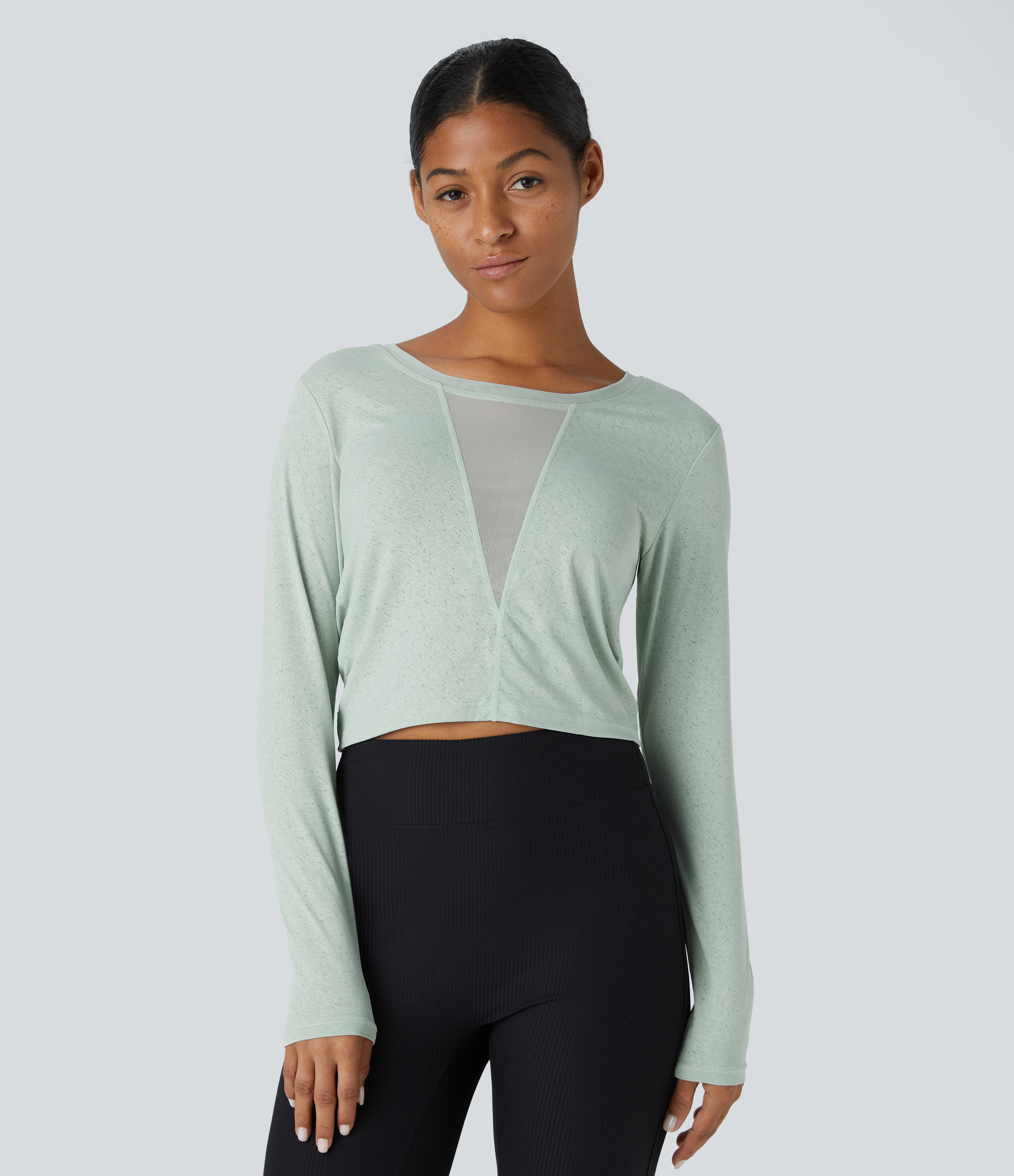 Halara Round Neck Long Sleeve Contrast Mesh Crossover Hem Solid Yoga Sports Top  - Surf Spray - M 