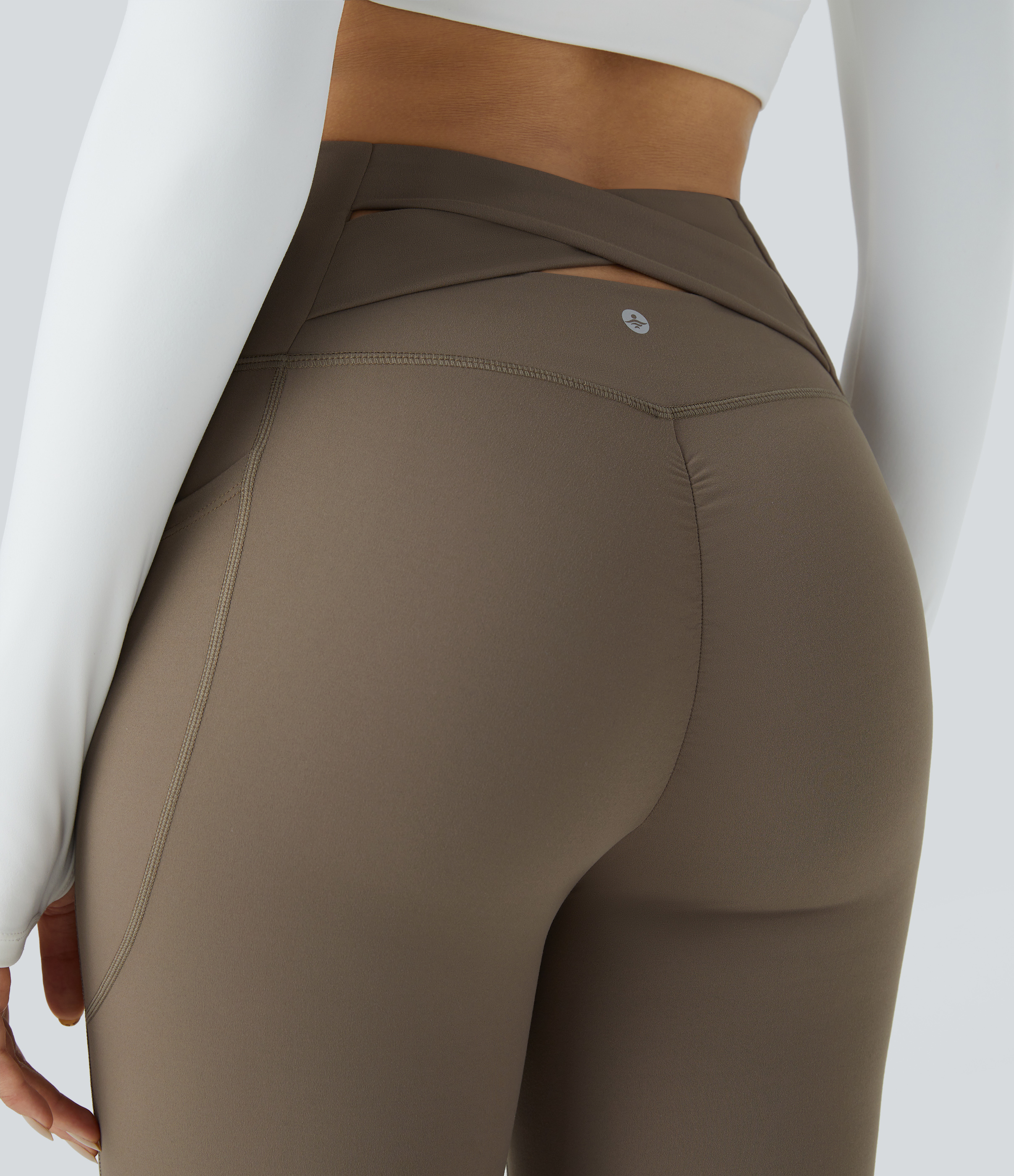 Halara SoCinched High Waisted Tummy Control Side Pocket Crossover Ruched Shaping Yoga UltraSculpt Slight Flare Leggings  - Dawn Brown - M(regular) 