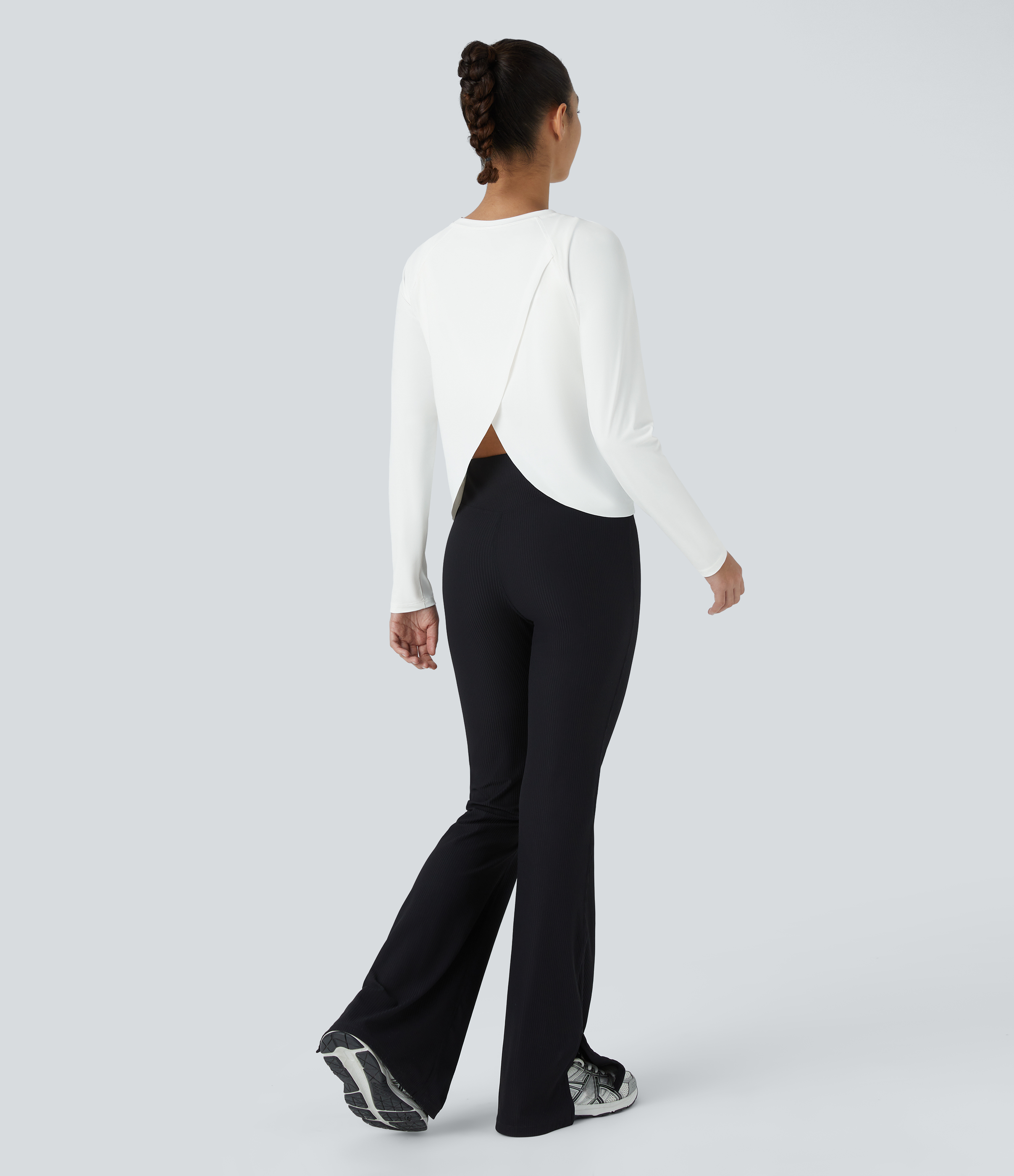 Halara Contrast Mesh Split Hem Long Sleeve Cool Touch Yoga Sports Top  - White - XL 