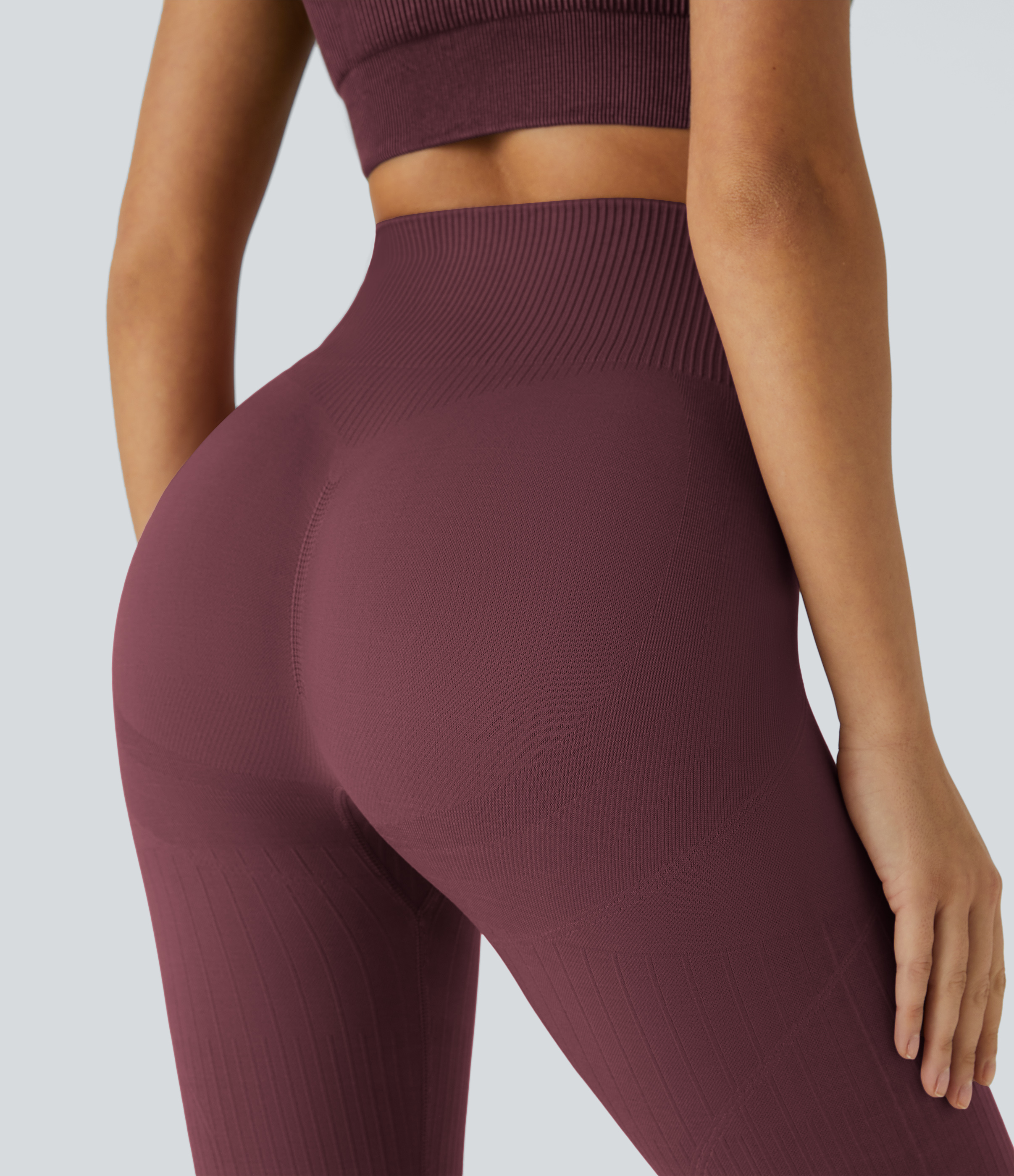 Halara Skin Friendly Soft Seamless Flow Ribbed High Waisted Tummy Control Butt Lifting Training 7/8 Leggings  - Oxblood Red - M(7/8) 