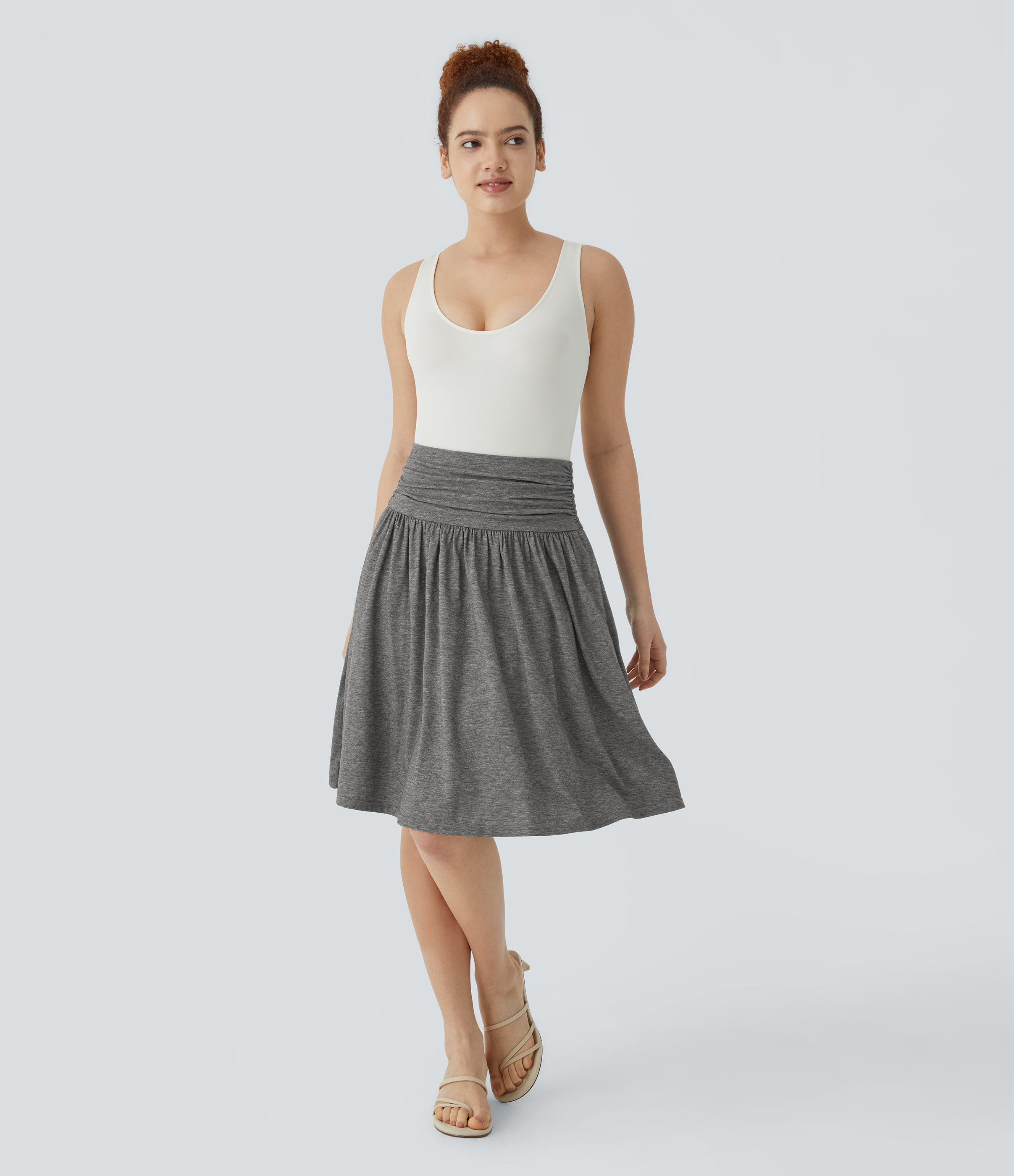 Halara High Waisted Ruched Side Pocket Flowy Resort Skirt  - Darl Gray Floral Yarn - XL(regular) 
