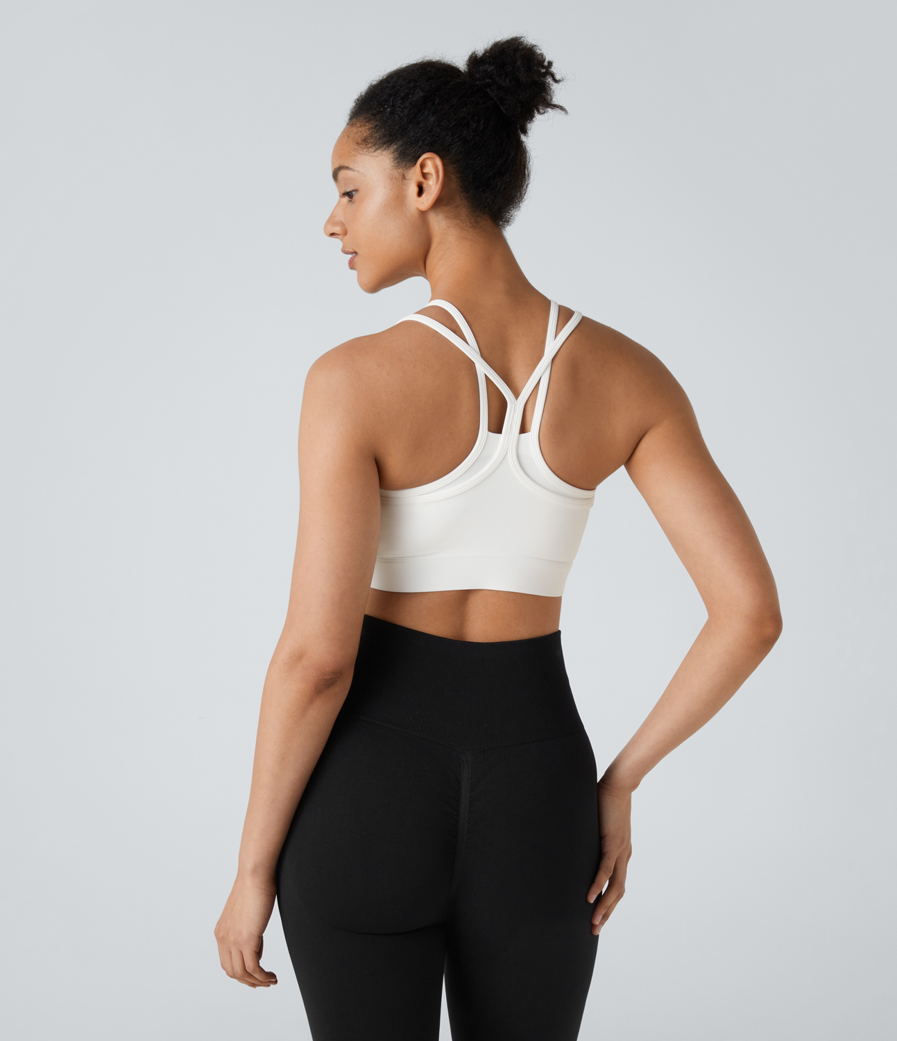 Halara Low Support Backless Cut Out Contrast Mesh 2-in-1 Yoga Sports Bra  - White - XS push up bra strapless bra backless bra sticky bra 