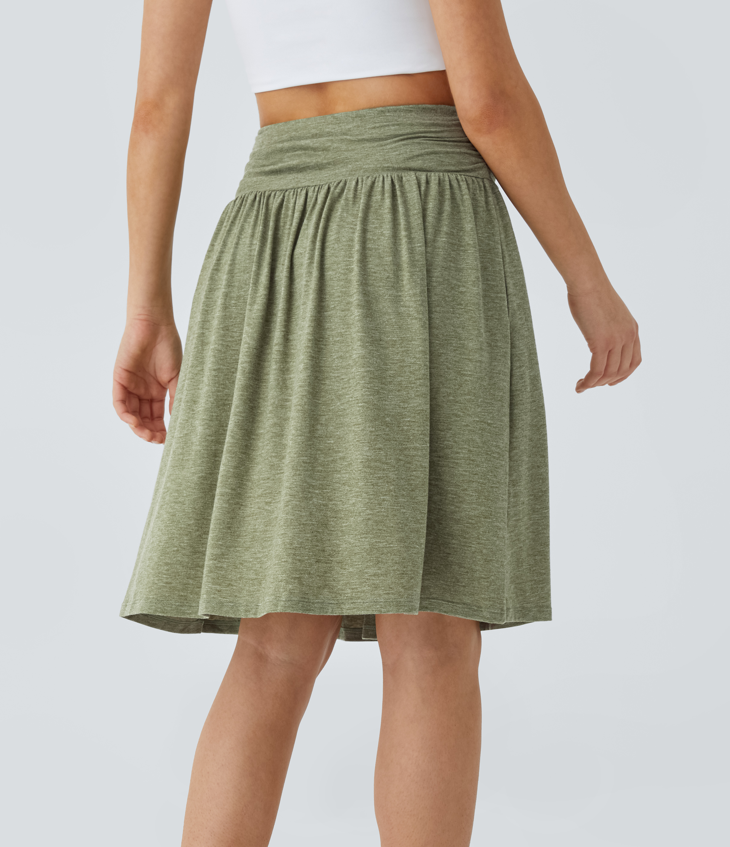 Halara High Waisted Ruched Side Pocket Flowy Resort Skirt  - Light Green Floral Yarn - L(regular) 
