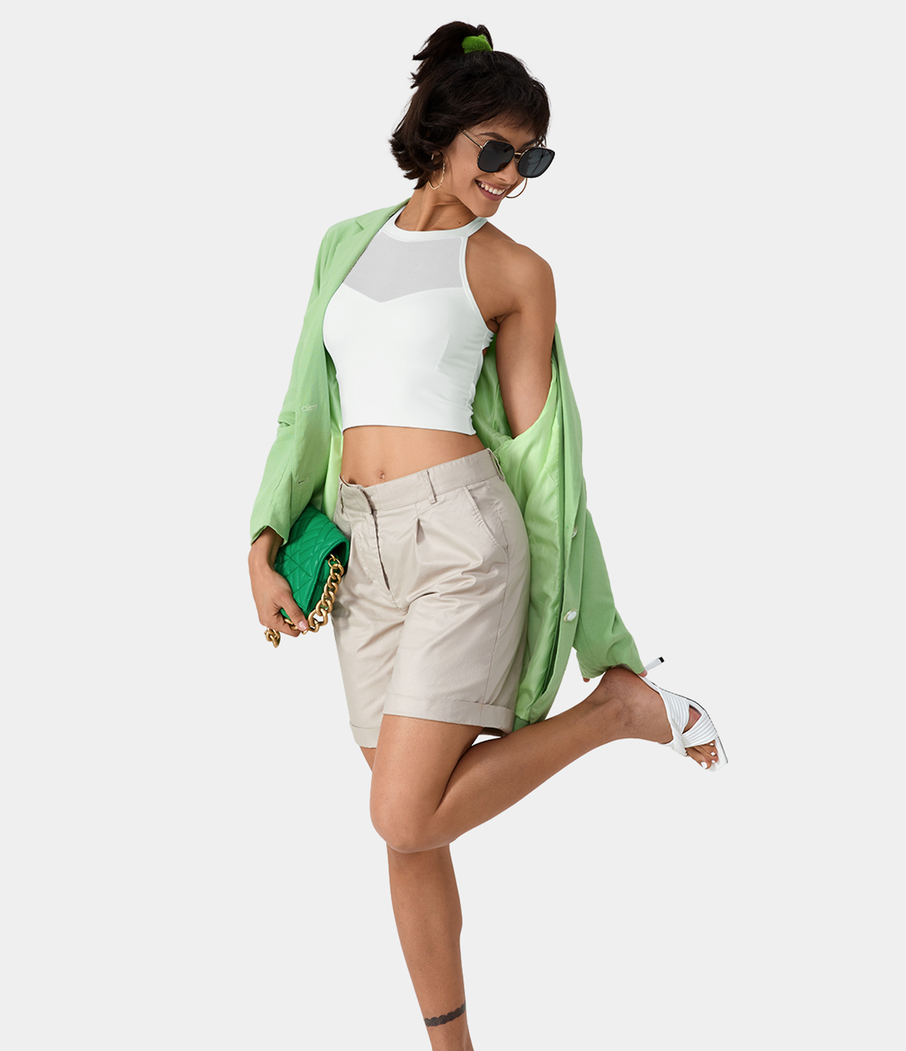 Women's Low Support Halter Neck Contrast Mesh Backless Twisted Sports