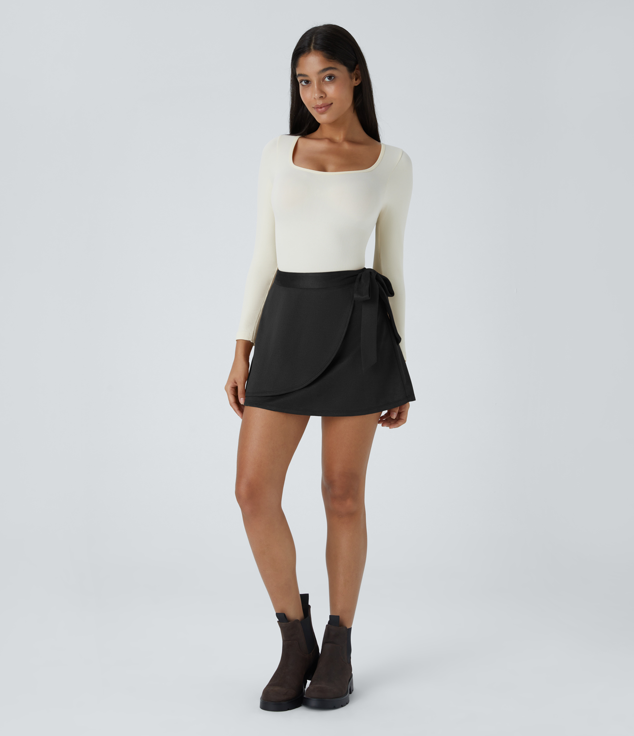 Halara High Waisted Tie Side 2-in-1 Pocket Suede Mini Casual Skirt  - Black - XS(regular) 