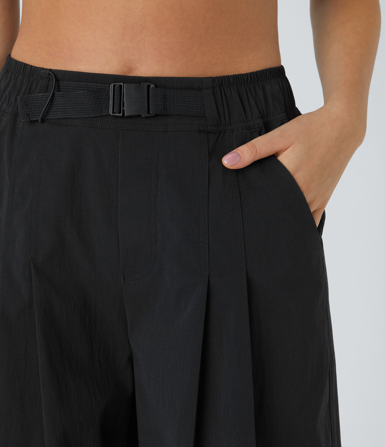 Halara Water Repellent High Waisted Adjustable Buckle Plicated Side Pocket Ripstop Camping Pants  - Black - M(regular) 