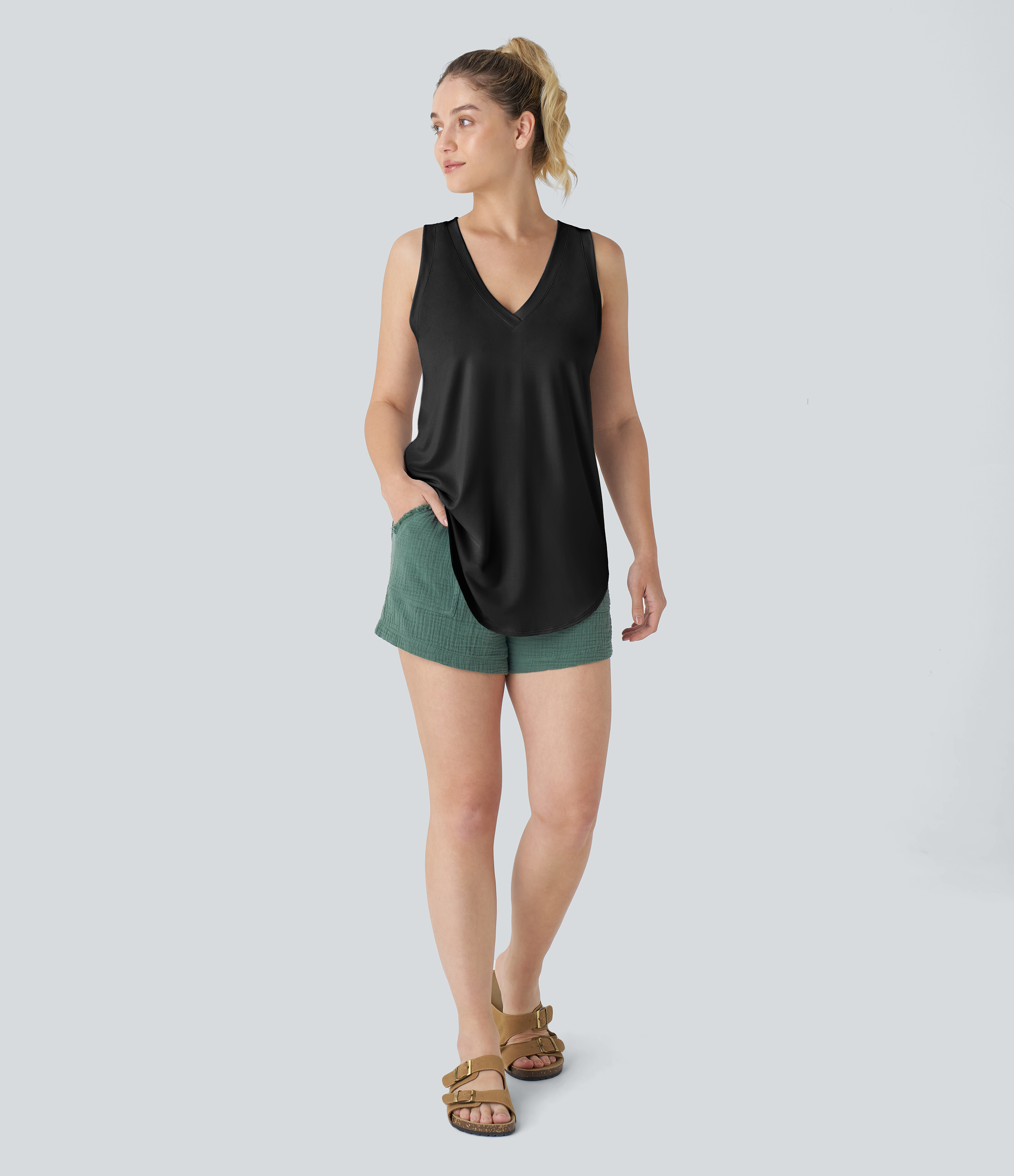 Halara V Neck Curved Hem Resort Tank Top Tank Top - Black - S golf tops halter top tunic tops sleeveless tops backless top 