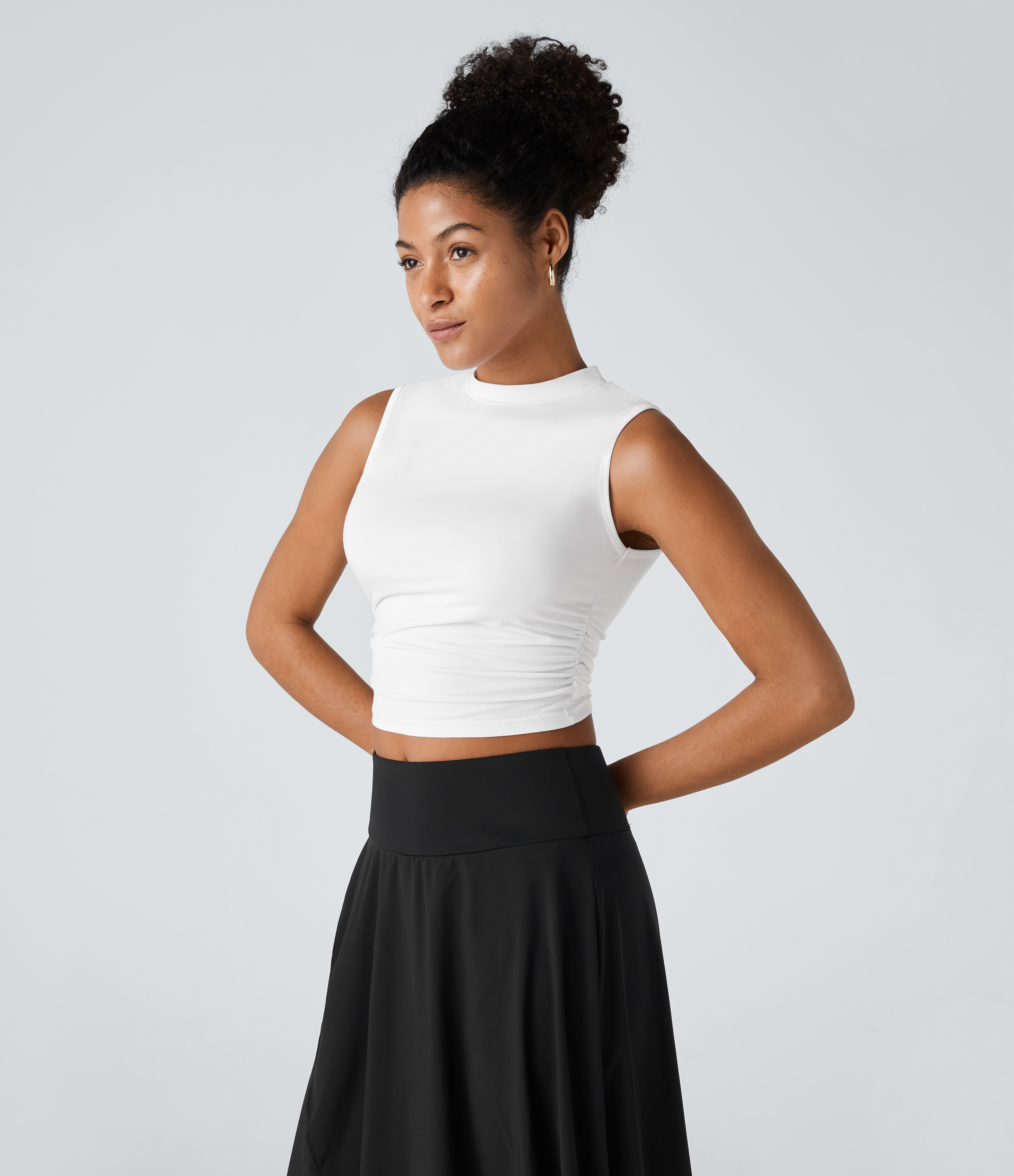 Halara Round Neck Ruched Skinny Cropped Casual Tank Top Tank Top - White - L golf tops halter top tunic tops sleeveless tops backless top 