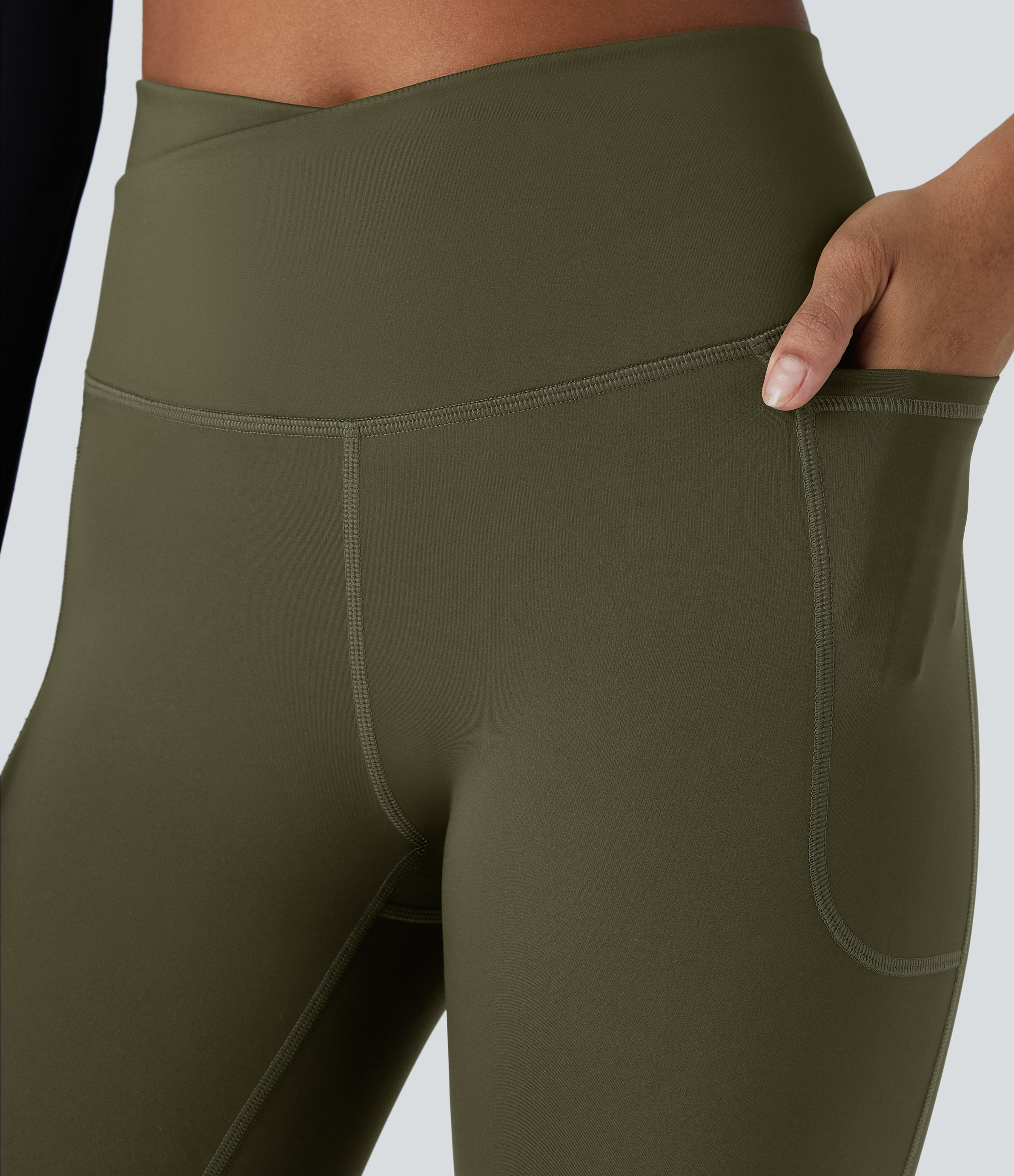 Halara SoCinched Wear-Resistant Crossover High Waisted Tummy Control Ruched Side Pocket 7/8 Workout Leggings  - Twilight Green - M(7/8) 