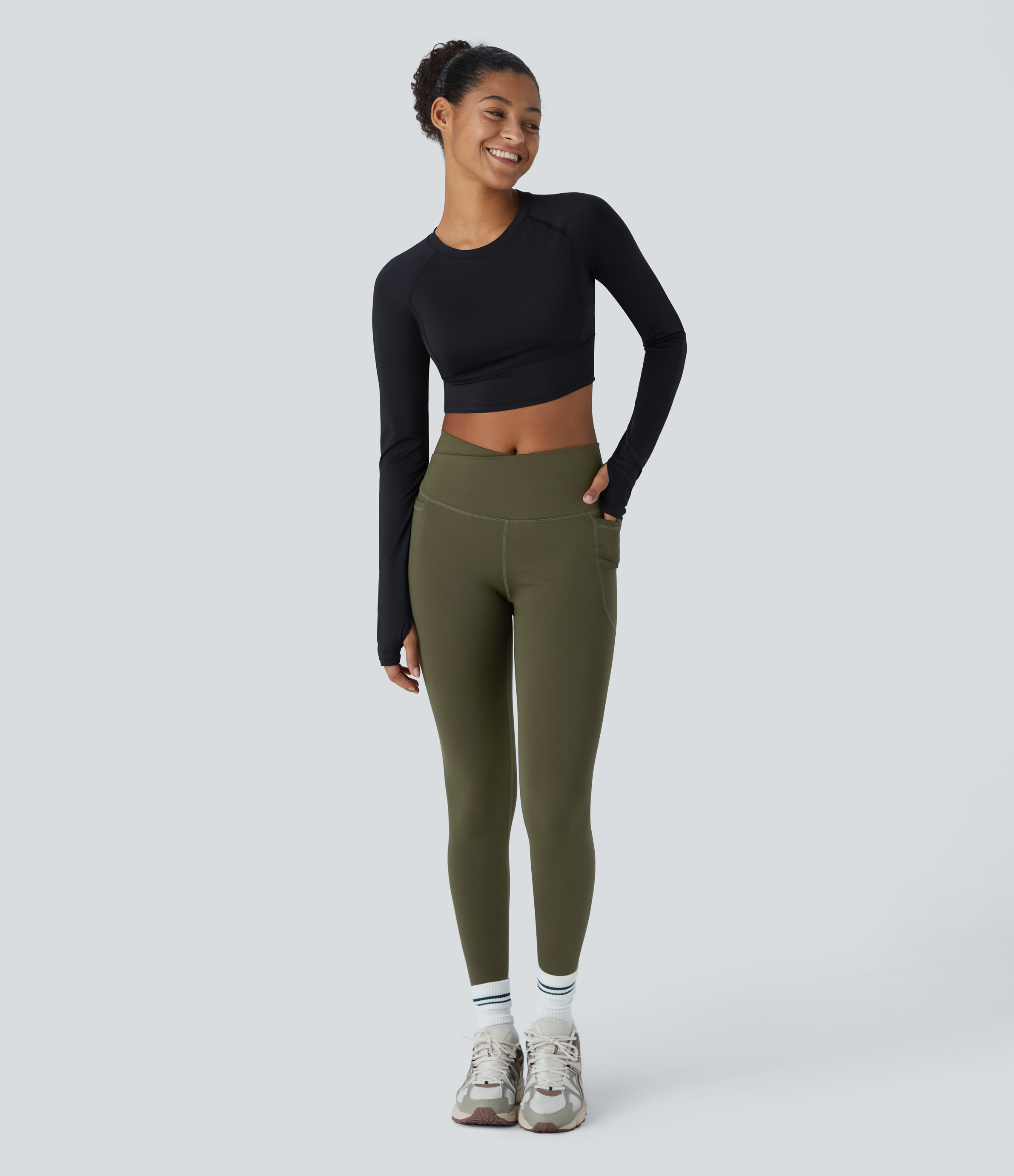 Halara SoCinched Wear-Resistant Crossover High Waisted Tummy Control Ruched Side Pocket 7/8 Workout Leggings  - Twilight Green - M(7/8) 