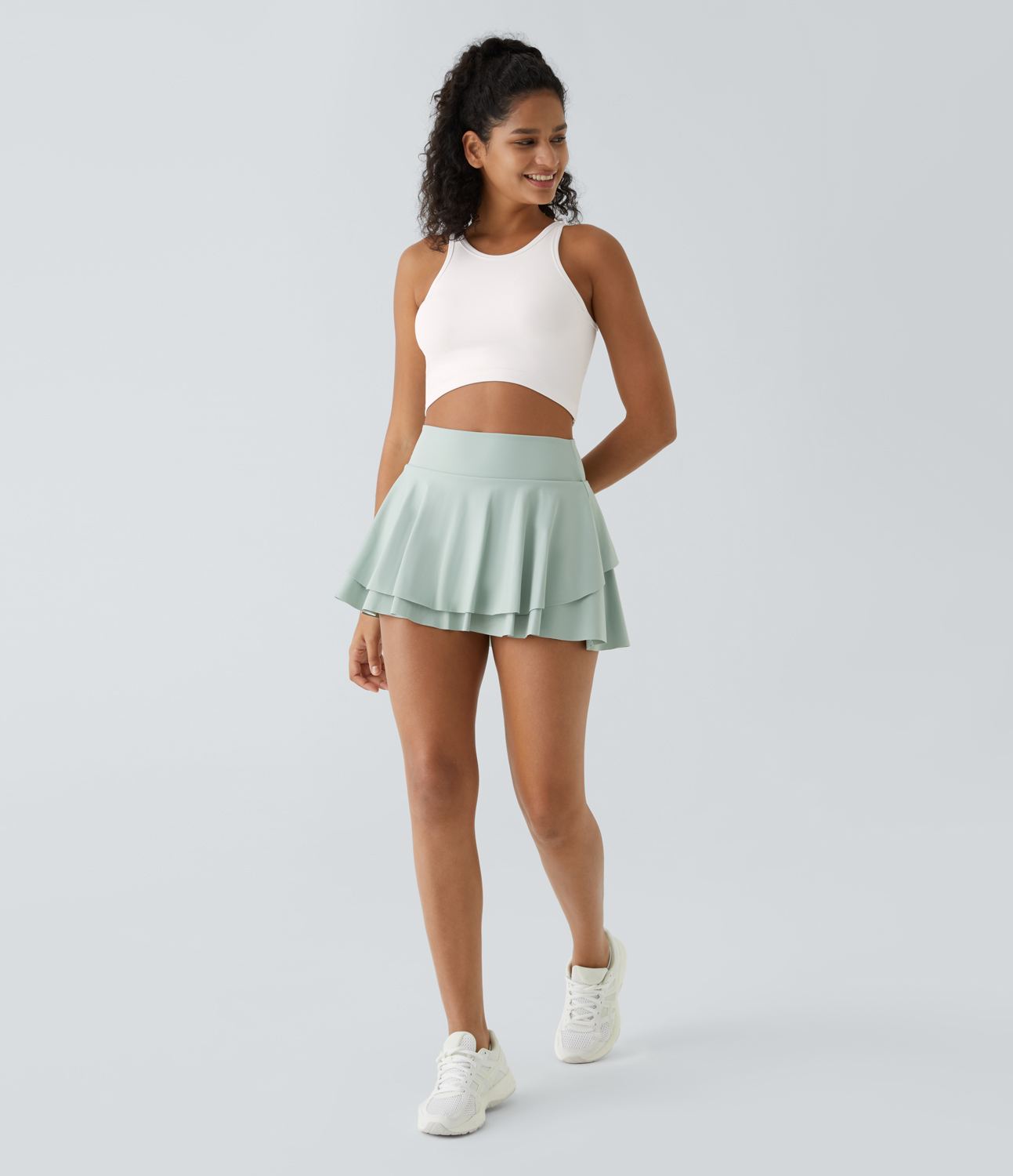 Halara SpeedWaveв„ў Curved Hem Cropped Skinny Quick Dry Tennis Tank Top Tank Top - White - M golf tops halter top tunic tops sleeveless tops 