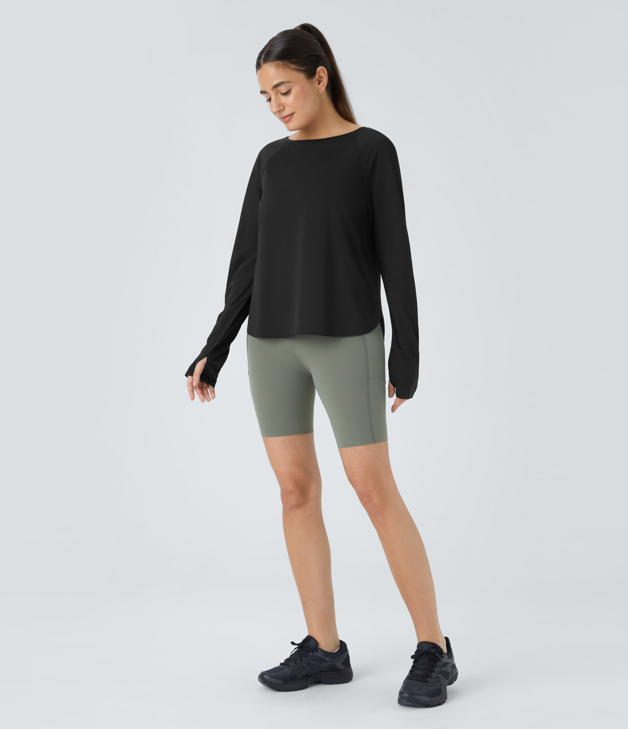 Halara Round Neck Raglan Sleeve Thumb Hole Curved Split Hem Hiking Sports Top  - Black - XL 
