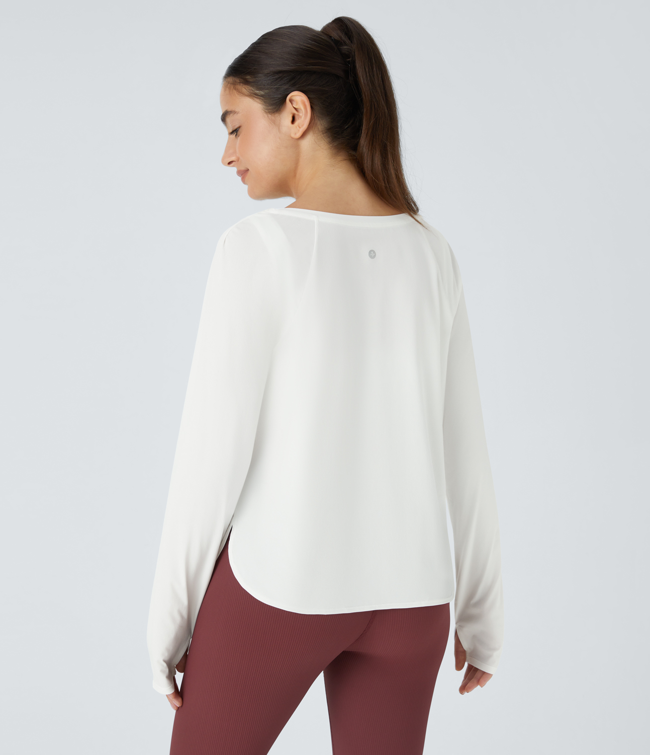 Halara Round Neck Raglan Sleeve Thumb Hole Curved Split Hem Hiking Sports Top  - White - L 