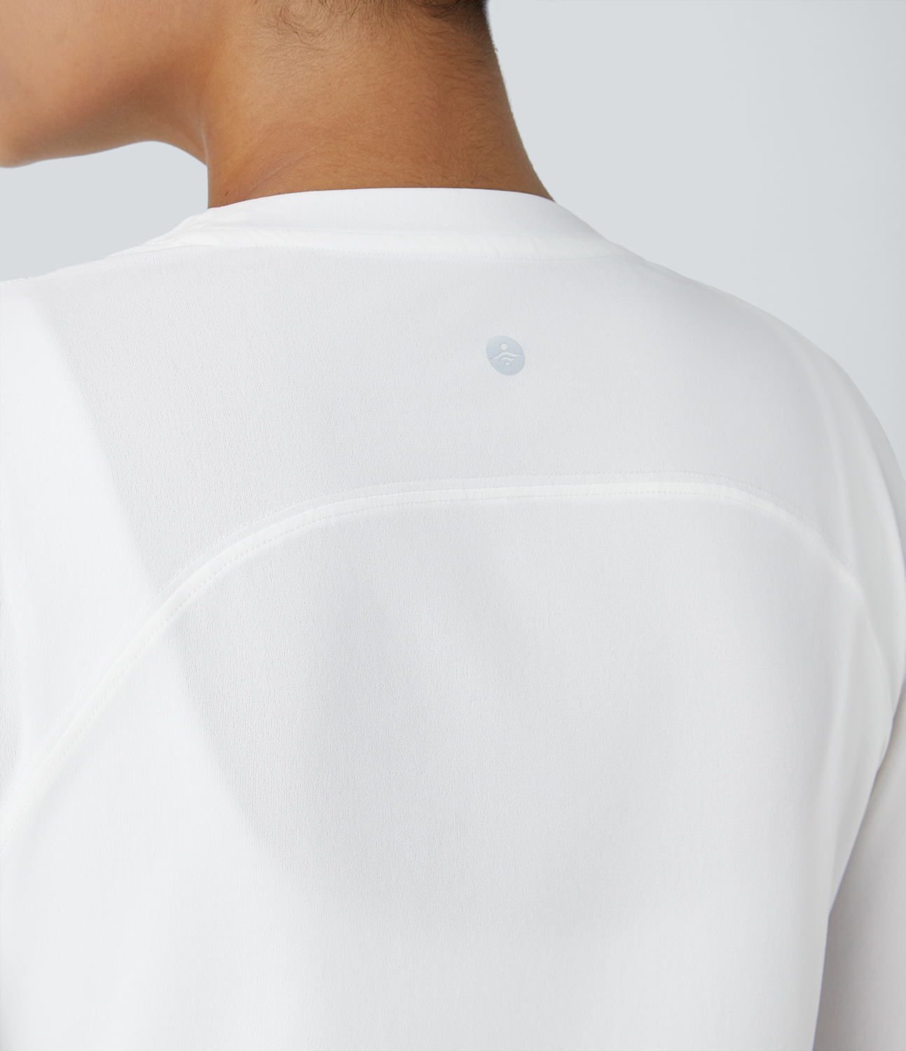 Halara Round Neck Thumb Hole Curved Hem Hiking Sports Top  - White - XL 
