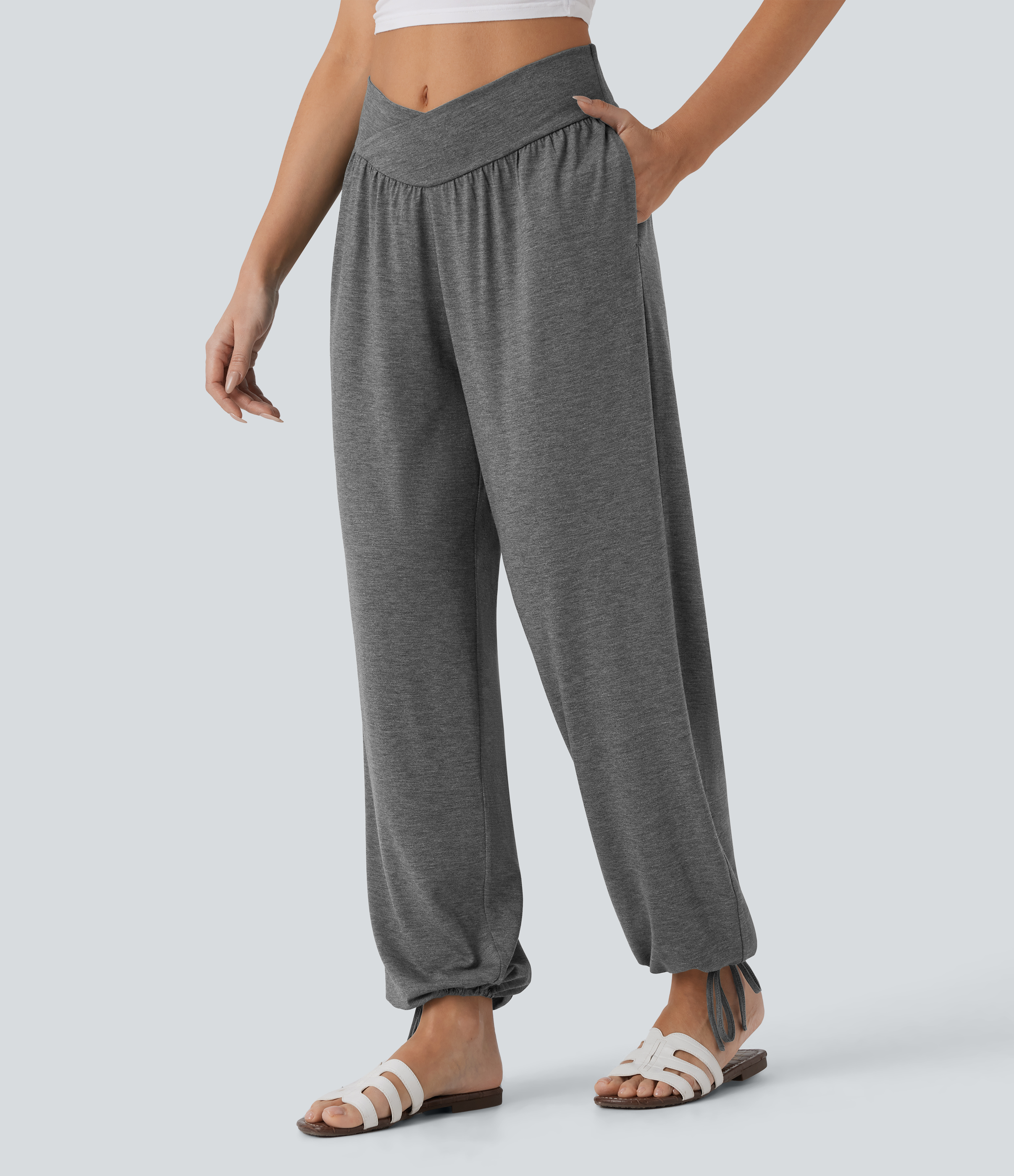 Halara Crossover High Waisted Side Pocket Drawstring Casual Joggers  - Darl Gray Floral Yarn - L(regular) 