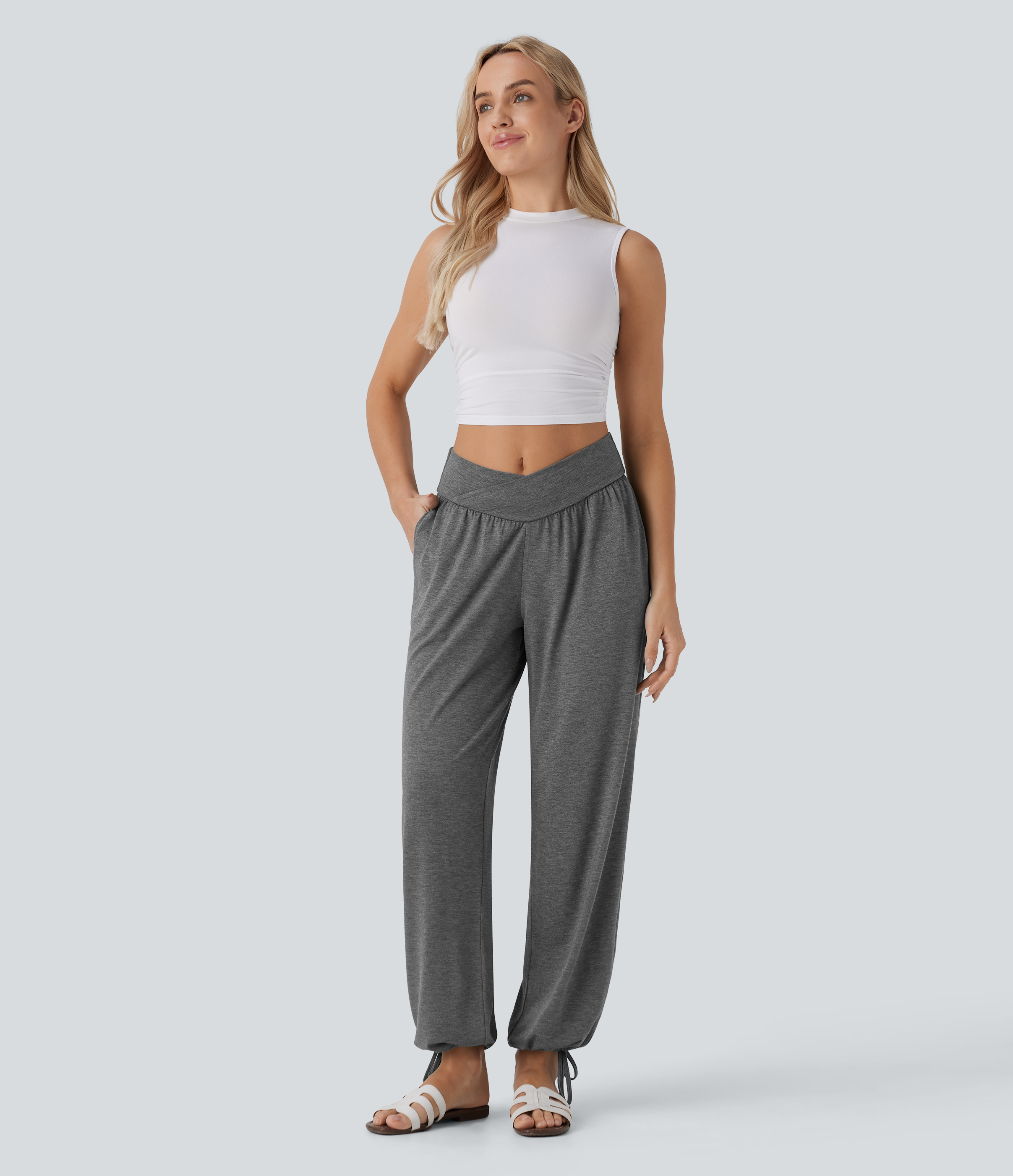 Halara Crossover High Waisted Side Pocket Drawstring Casual Joggers  - Darl Gray Floral Yarn - L(regular) 