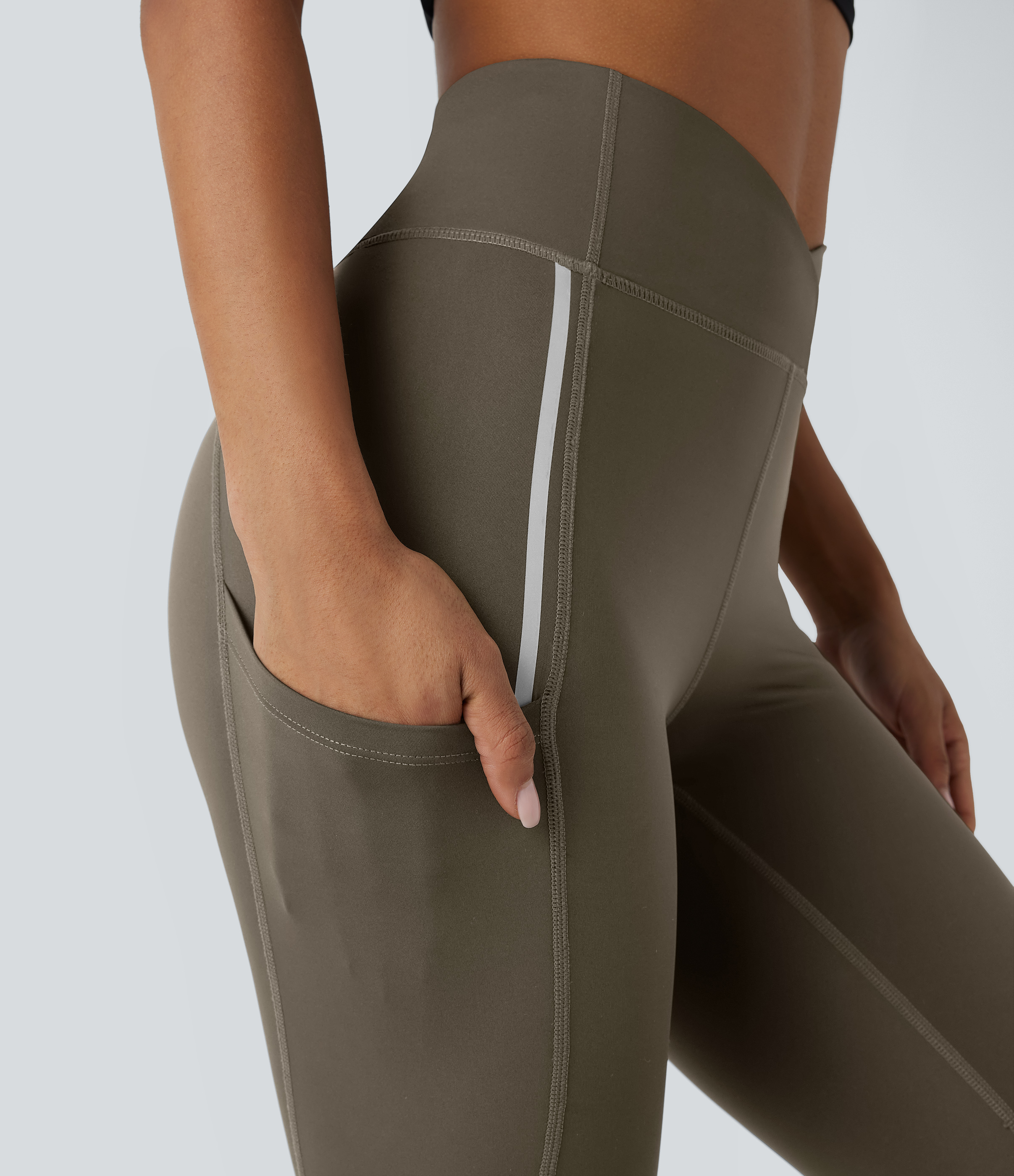 Halara Wear-Resistant Reflective High Waisted Crossover Multiple Pockets 7/8 Hiking Leggings  - Twilight Green - L(7/8) gym leggings 