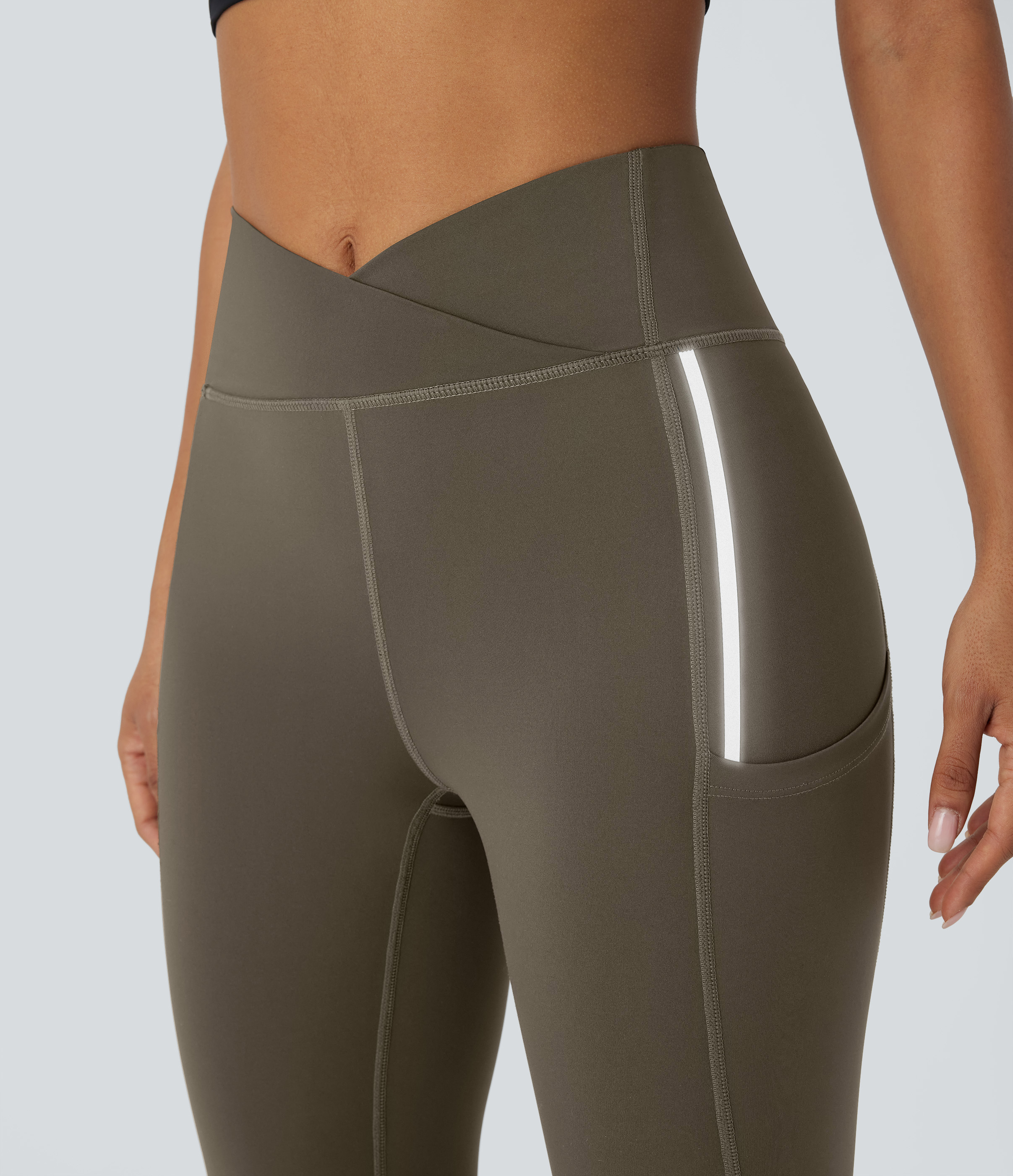 Halara Wear-Resistant Reflective High Waisted Crossover Multiple Pockets 7/8 Hiking Leggings  - Twilight Green - L(7/8) gym leggings 