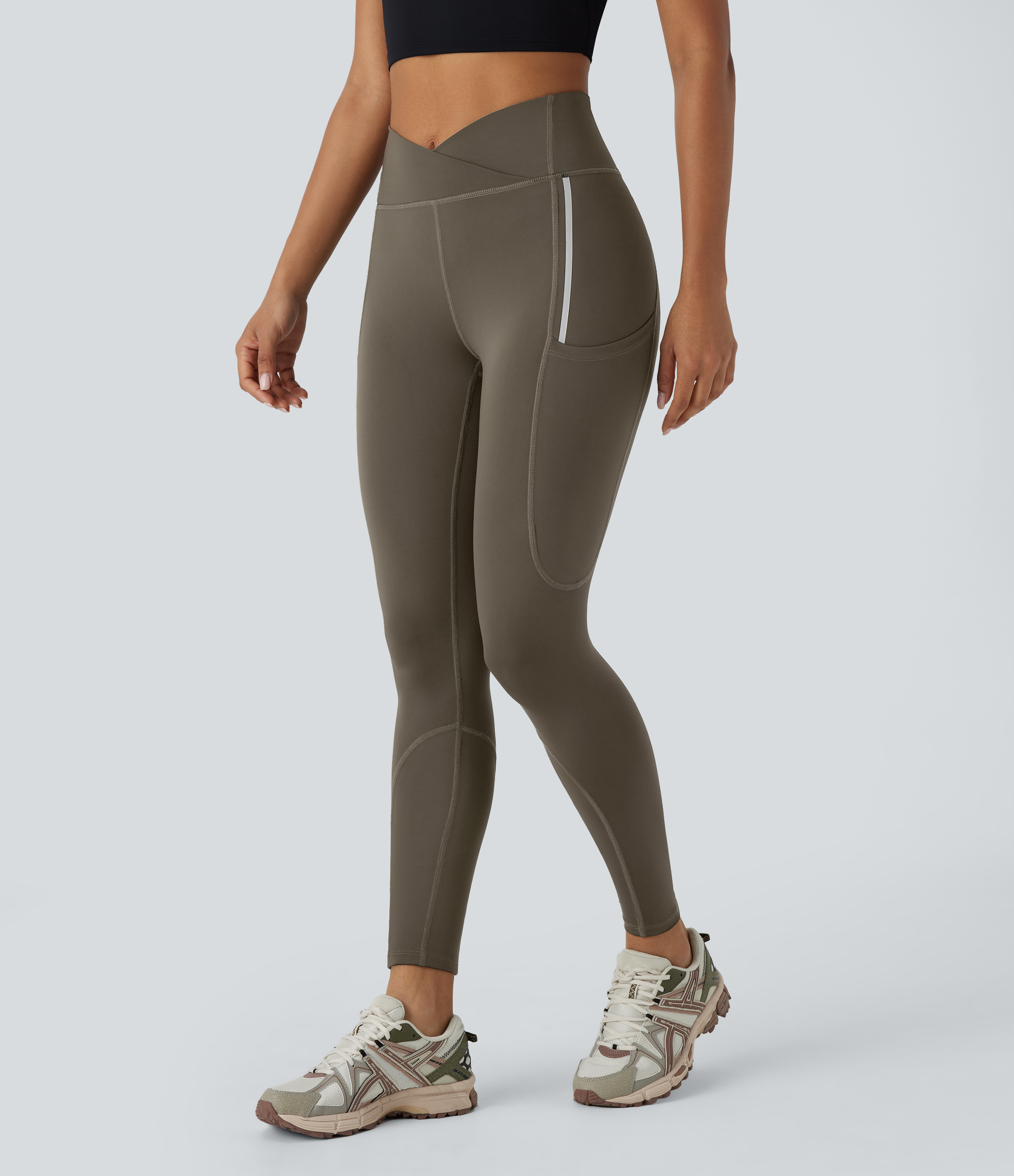 Halara Wear-Resistant Reflective High Waisted Crossover Multiple Pockets 7/8 Hiking Leggings  - Twilight Green - L(7/8) gym leggings 