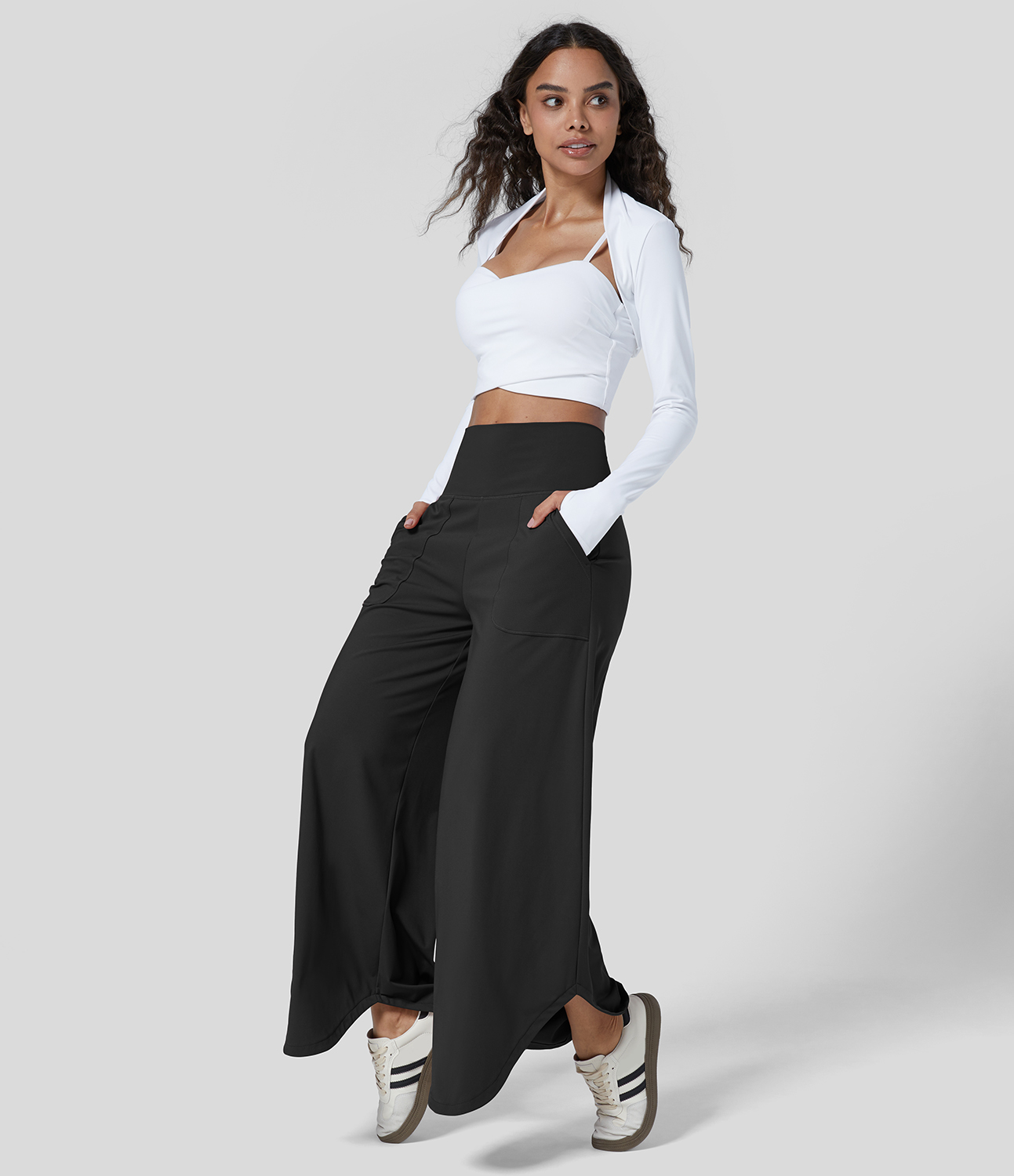 

Halara High Waisted Multiple Pockets Curved Hem Wide Leg Dance Pants - Black