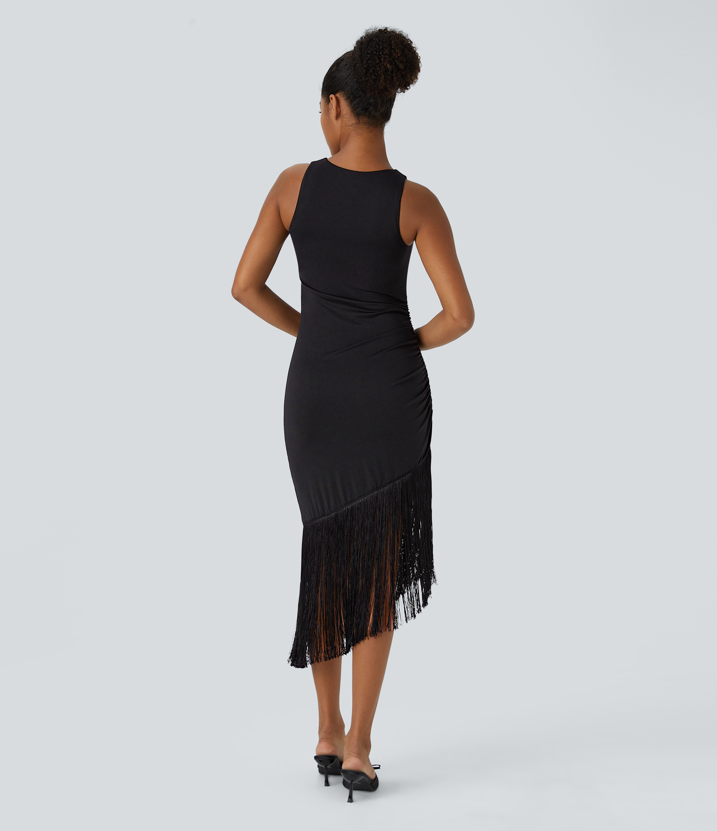 Halara Round Neck Sleeveless Ruched Fringe Bodycon Midi Resort Dress Casual Dress - Black - M slip dress beach dress ruched dress 