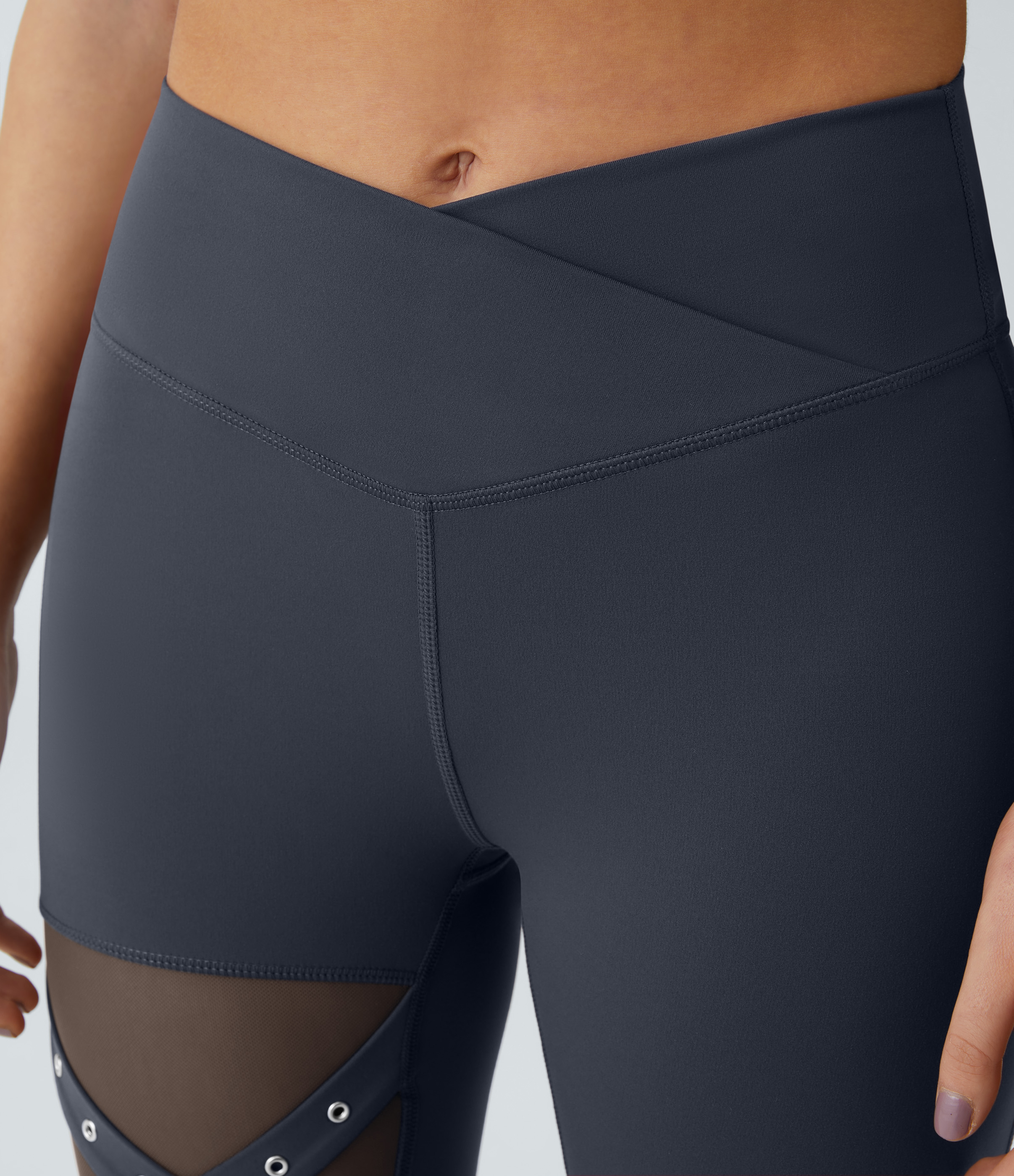 Halara High Waisted Crossover Contrast Mesh Decorative Buckle Yoga 7/8 Leggings  - Midnight Blue - XS(7/8) gym leggings leggings with pockets 