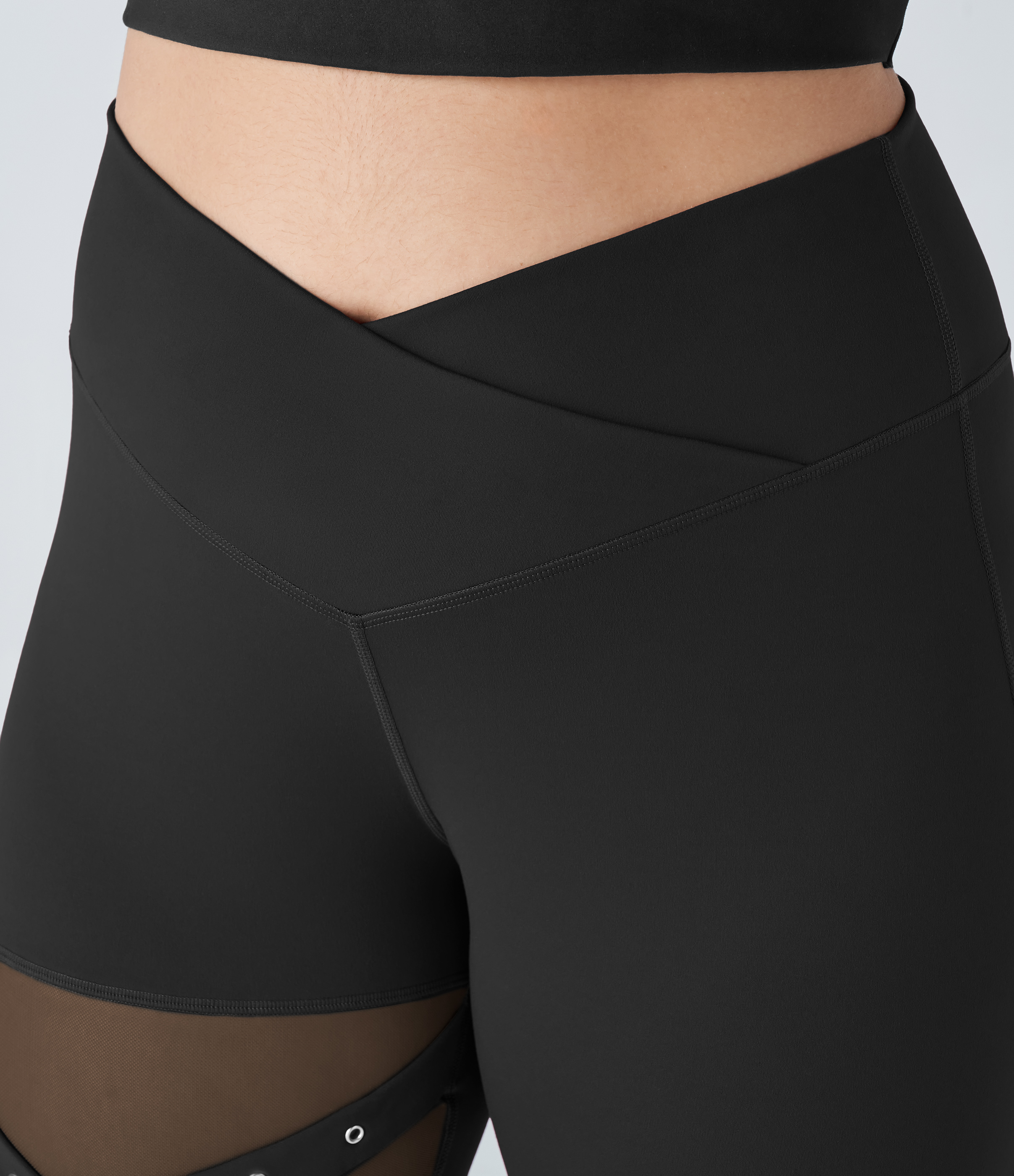 Halara High Waisted Crossover Contrast Mesh Decorative Buckle Yoga Plus Size Leggings  - Black - 2X(7/8) 