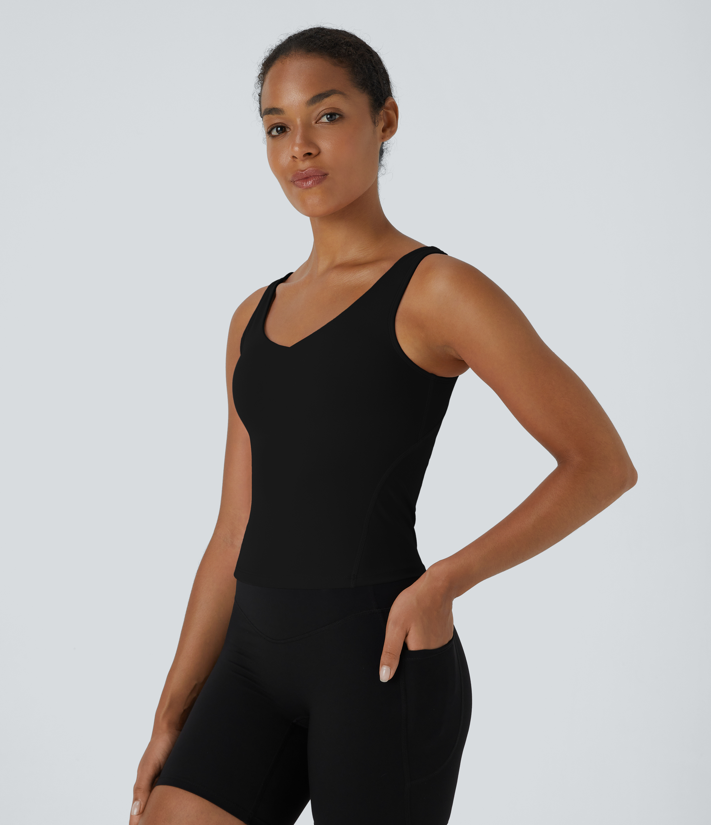 Halara Softlyzeroв„ў Plush Padded V Neck Plain Tank Top Tank Top - Black - L golf tops halter top tunic tops sleeveless tops backless top 