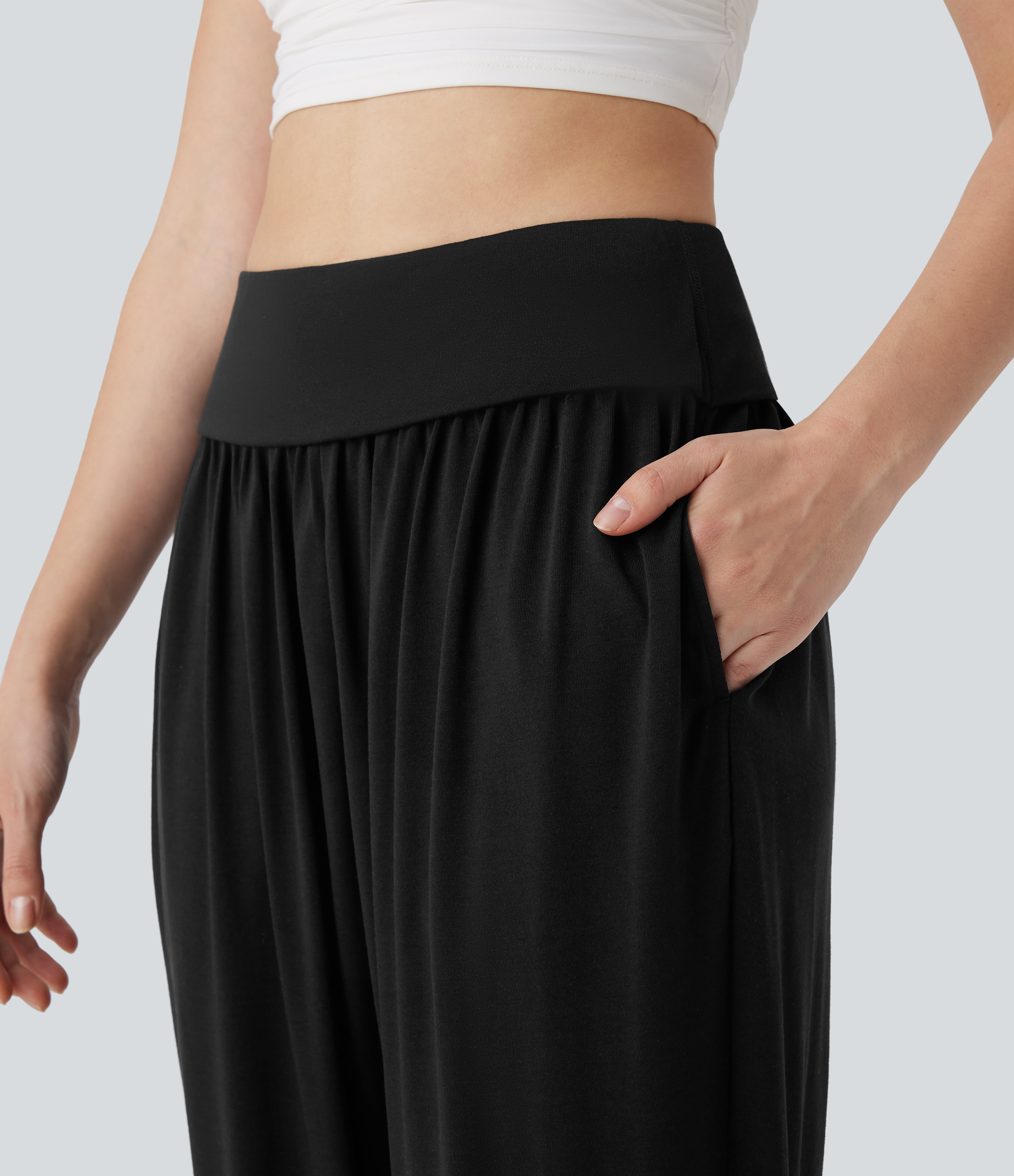 Halara High Waisted Side Pocket Resort Harem Pants  - Black - L(regular) sweatpants jogger pants stacked sweatpants cargo joggers 