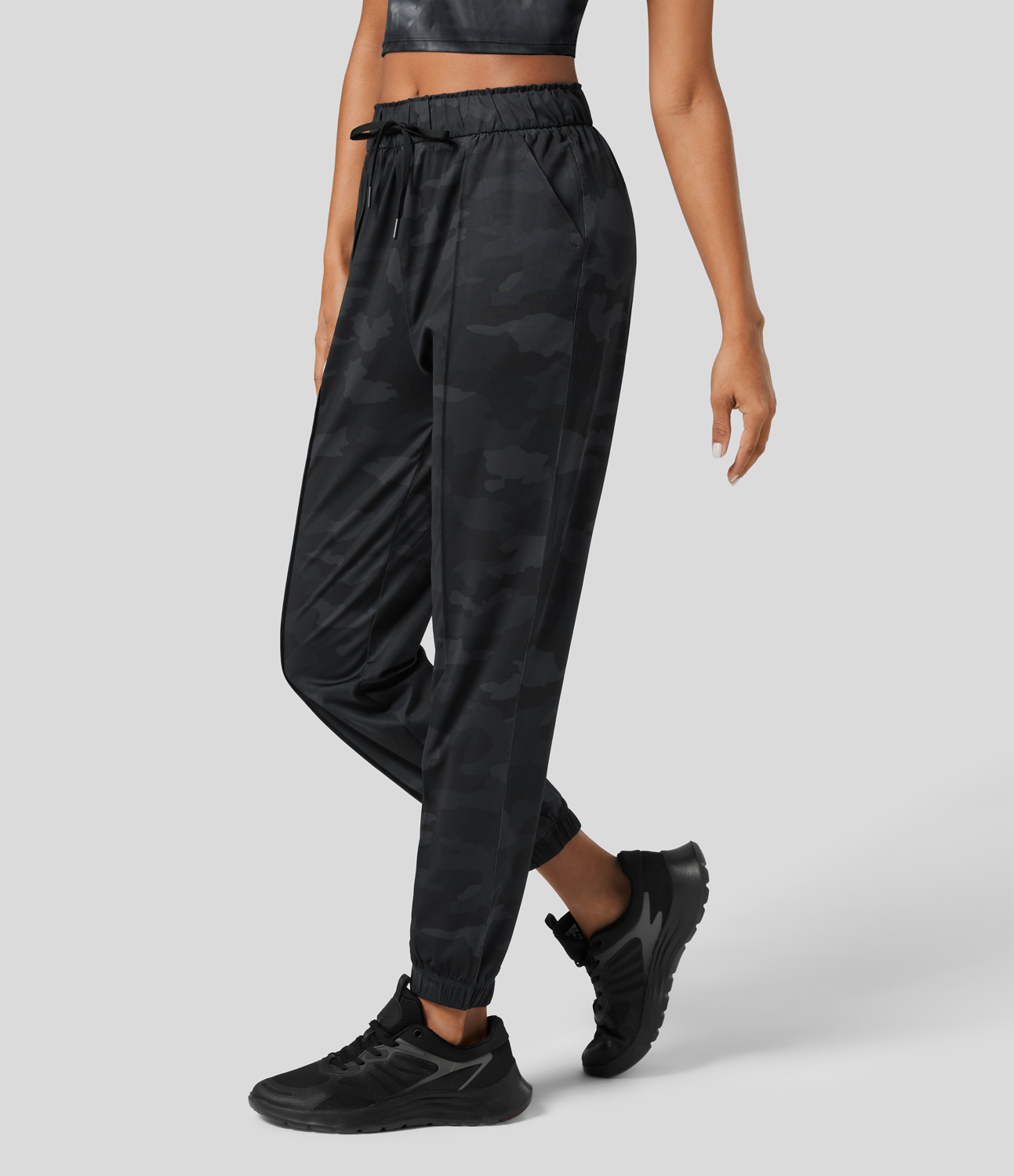 Halara Mid Rise Drawstring Side Pocket Yoga Joggers  - Iceland Black - M 