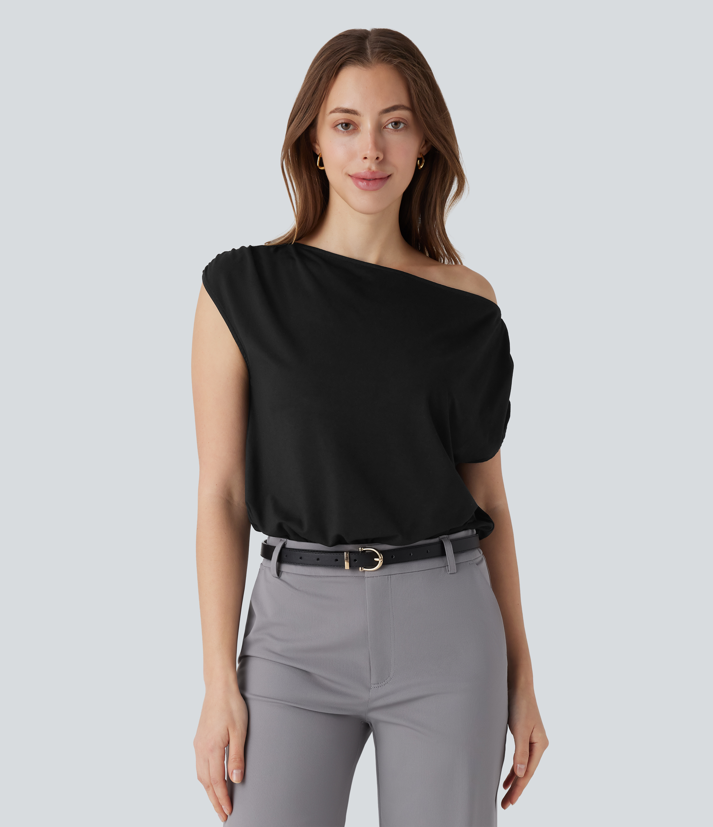 Body asymétrique à col drapé et boutons pour le bureau