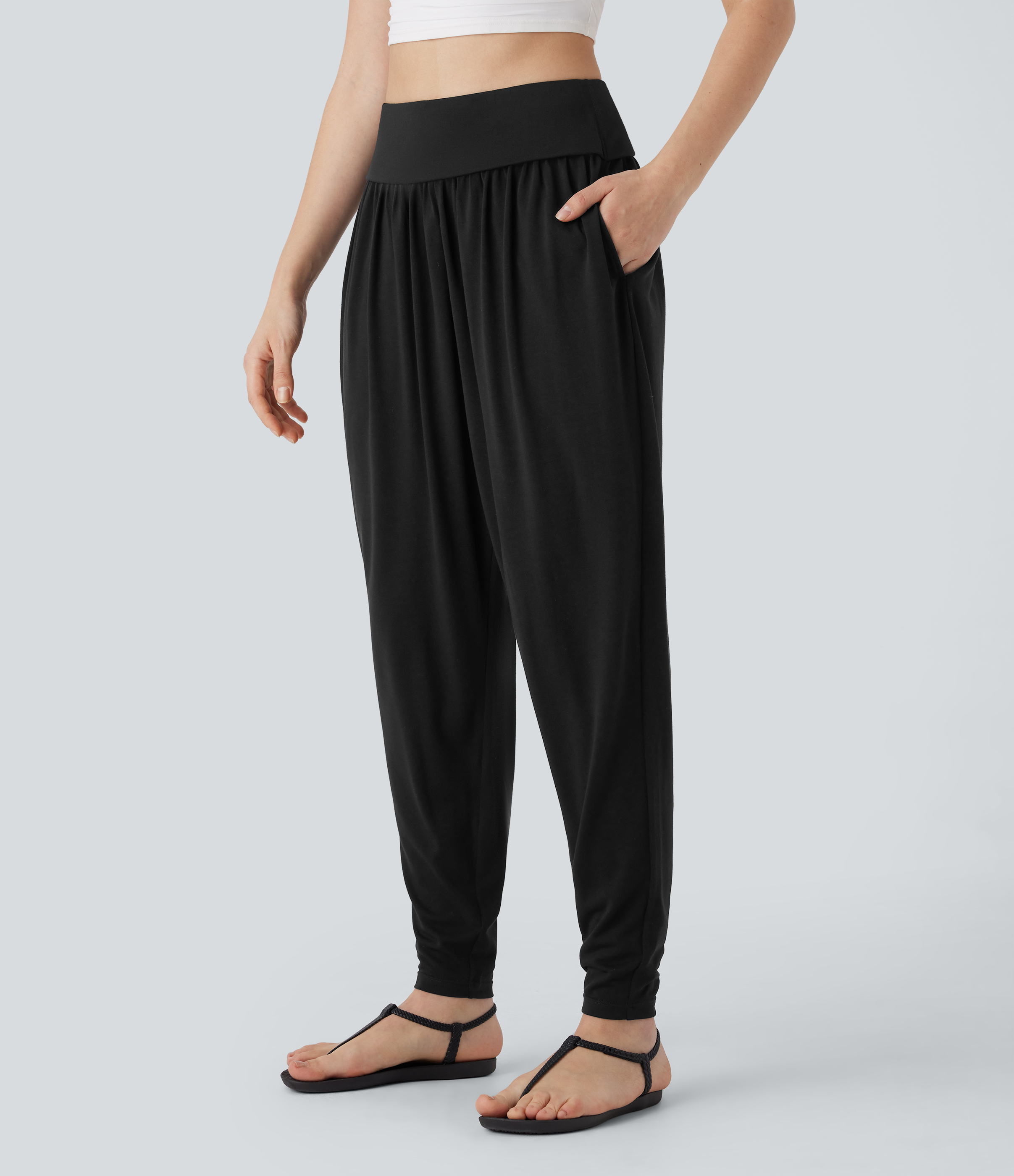 Halara High Waisted Side Pocket Resort Harem Pants  - Black - L(regular) sweatpants jogger pants stacked sweatpants cargo joggers 