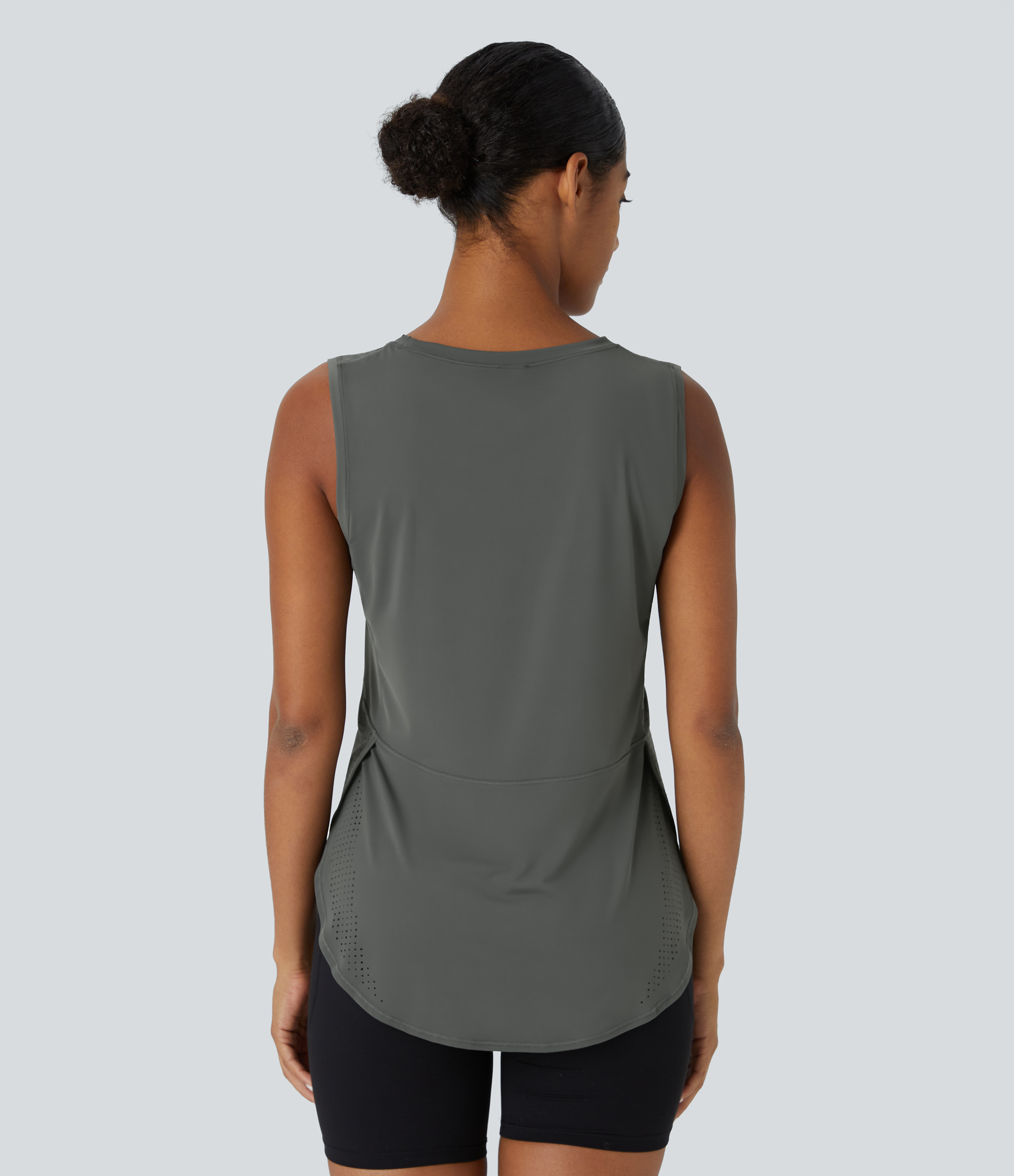 Halara Round Neck Mesh Curved Hem Tennis Tank Top Tank Top - Gunmetal - XS golf tops halter top tunic tops sleeveless tops backless top 