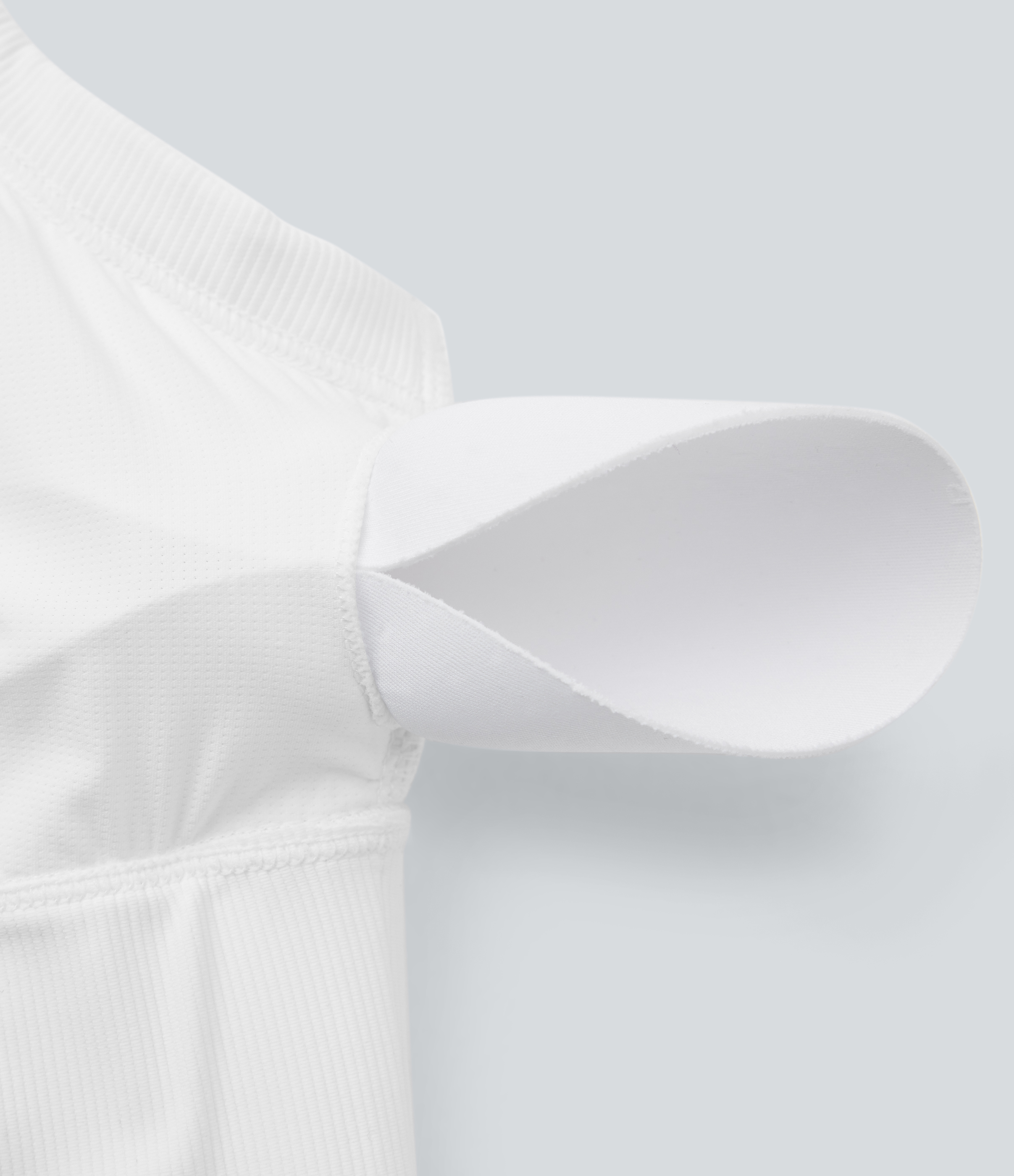 Halara Patitoffв„ў Flow Pet Hair Resistant Backless Adjustable Strap Cropped Yoga Tank Top Tank Top - White - L golf tops halter top tunic tops 