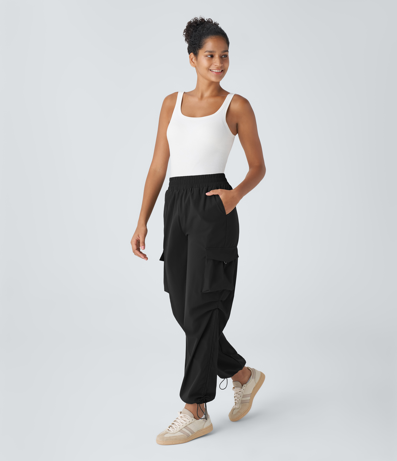Halara High Waisted Multiple Pockets Adjustable Drawcord Casual Cargo Pants  - Black - XL(regular) 
