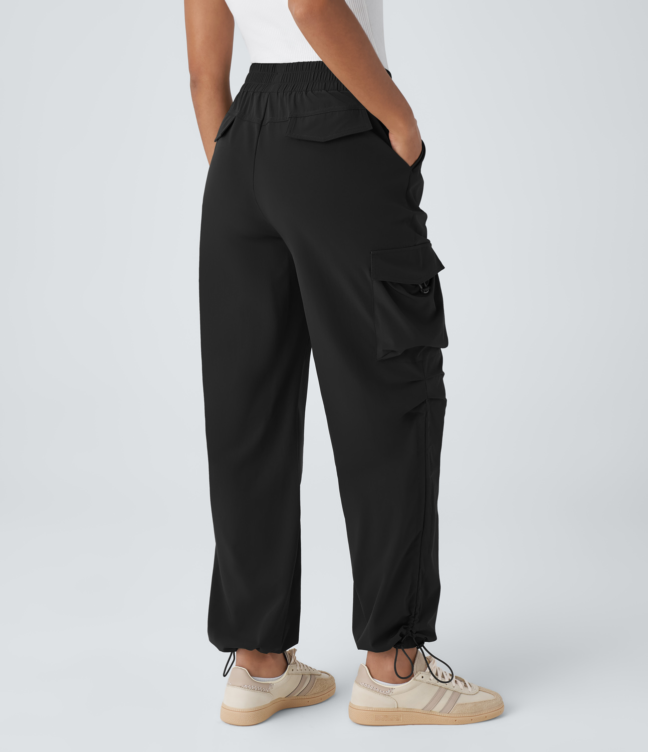 Halara High Waisted Multiple Pockets Adjustable Drawcord Casual Cargo Pants  - Black - XL(regular) 