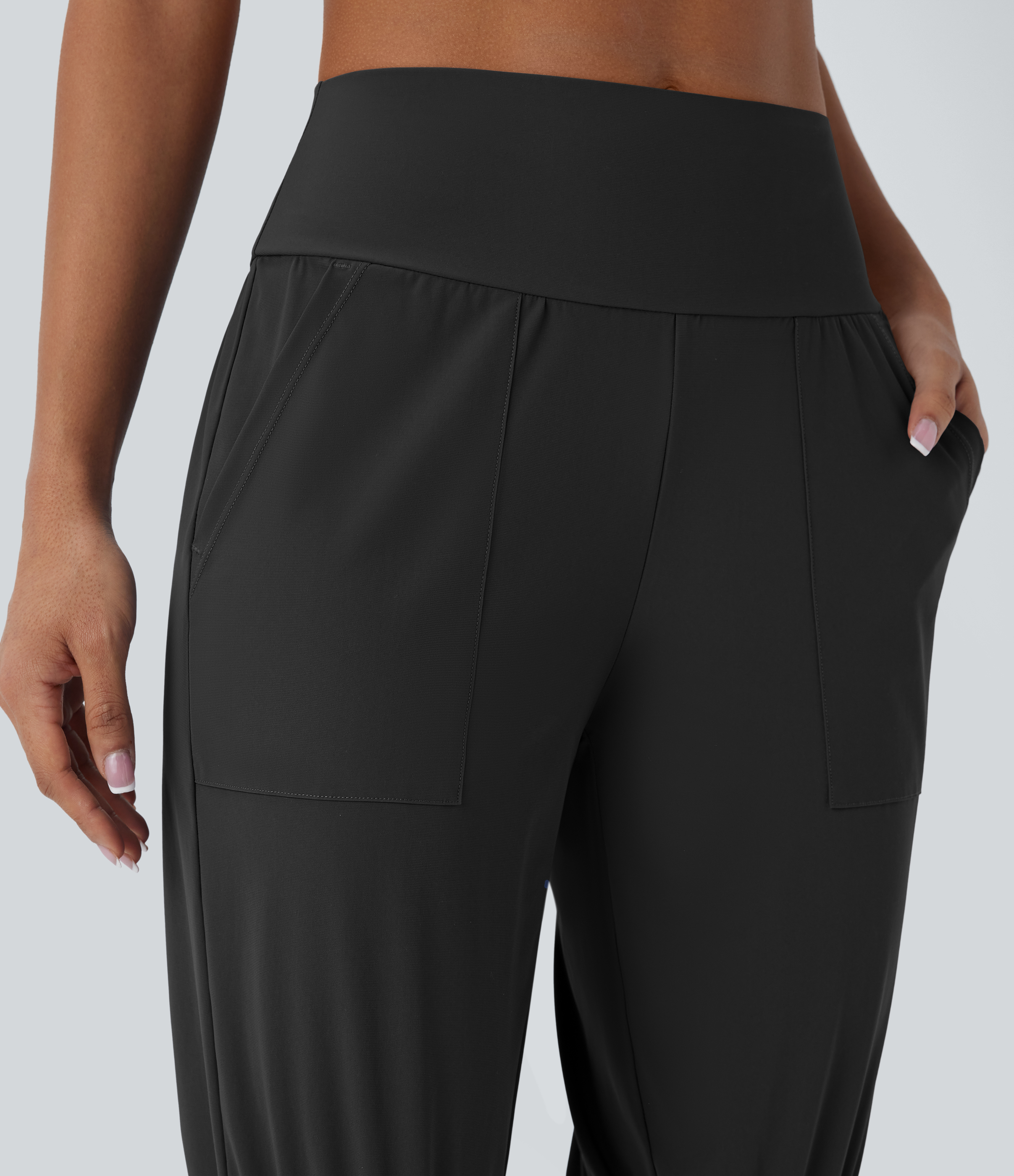 Halara High Waisted Side Pocket Casual Shorts  - Black - L 
