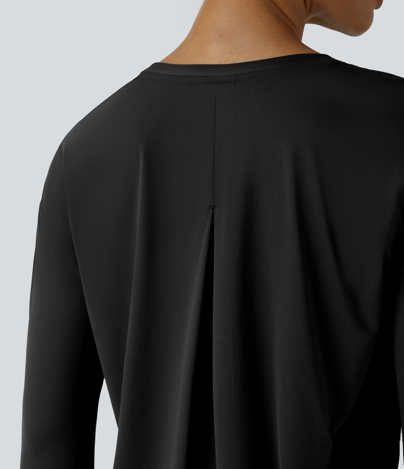 Halara Round Neck Thumb Hole Plicated Curved Hem Yoga Sports Top  - Black - L 