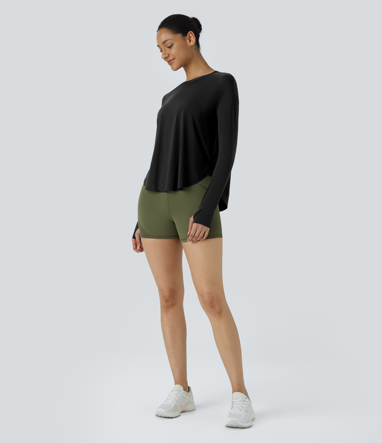 Halara Round Neck Thumb Hole Plicated Curved Hem Yoga Sports Top  - Black - L 