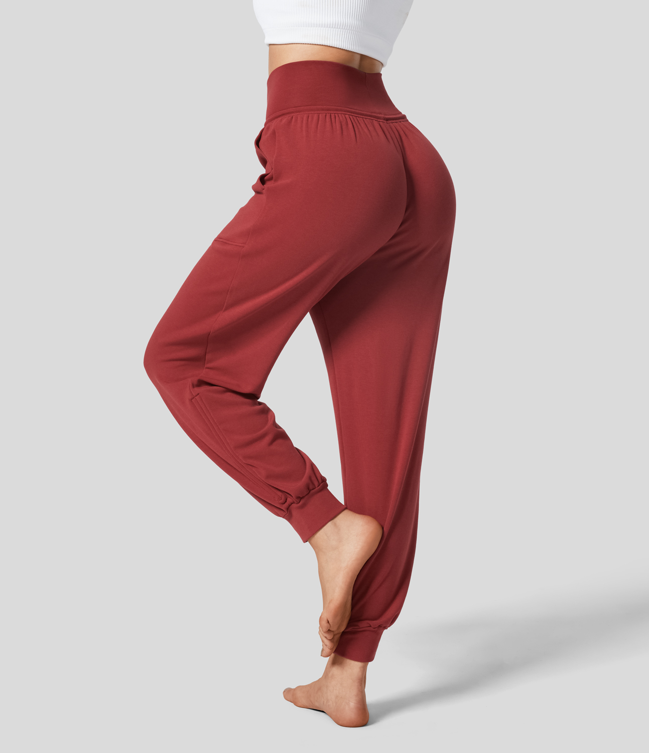 Halara High Waisted Drawstring Plicated Side Pocket Ankle Length Tapered Thermal Casual Joggers  - Strawberry Red - XL(regular) 