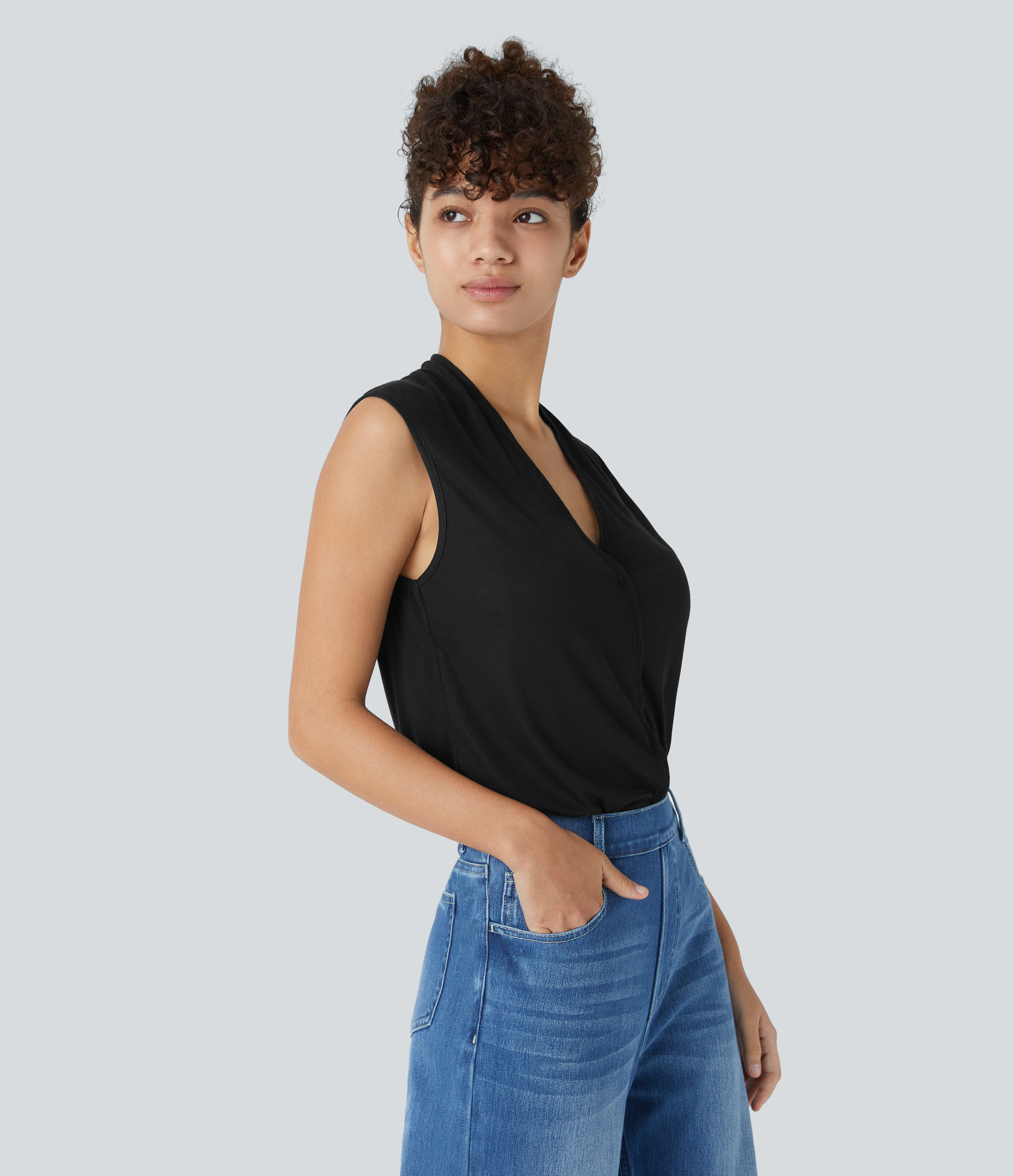 Halara V Neck Sleeveless Split Hem Solid Casual Top Tank Top - Black - XS golf tops halter top tunic tops sleeveless tops backless top 