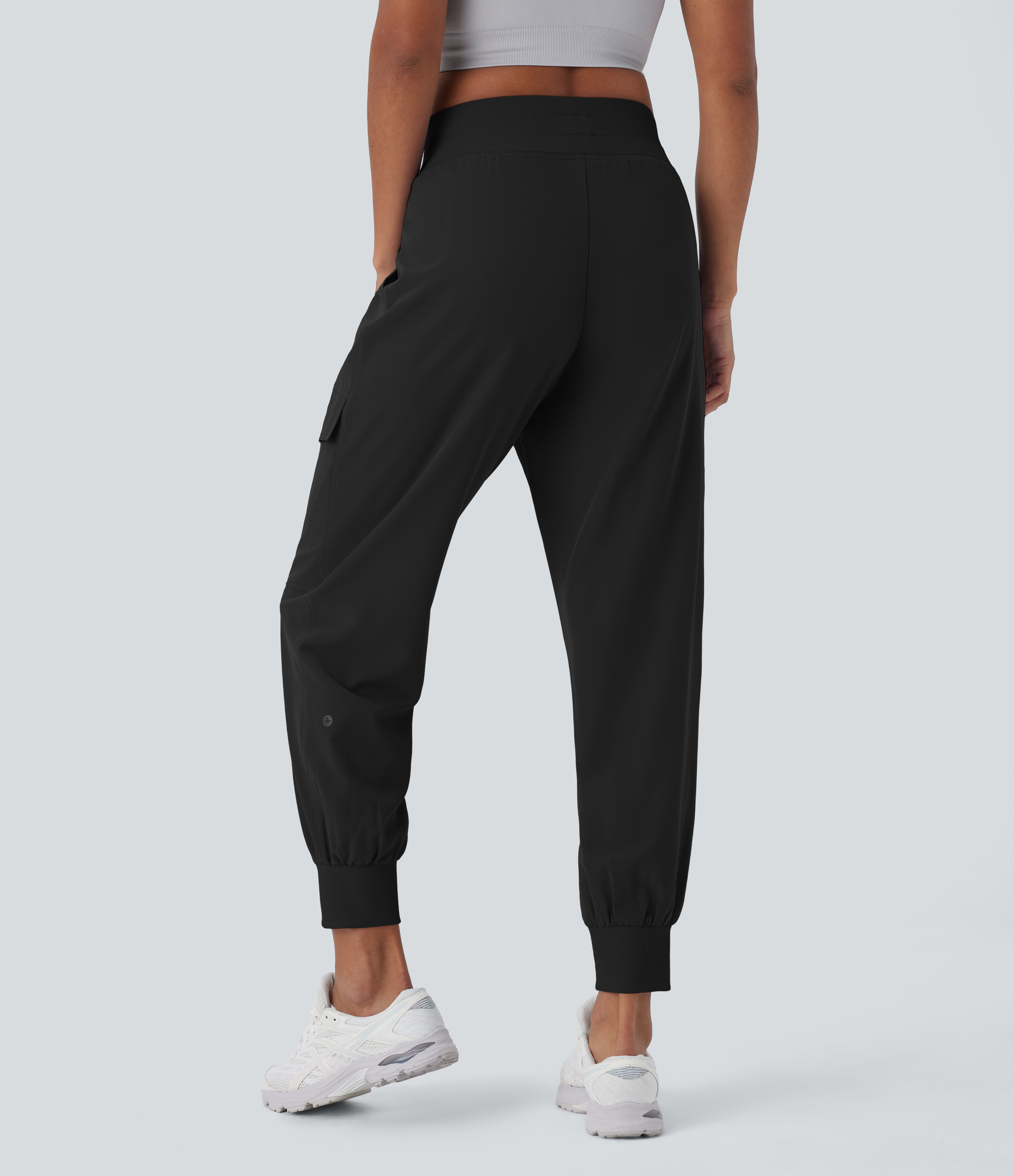 Halara High Waisted Multiple Pockets Running Cargo Joggers  - Black - M(regular) 
