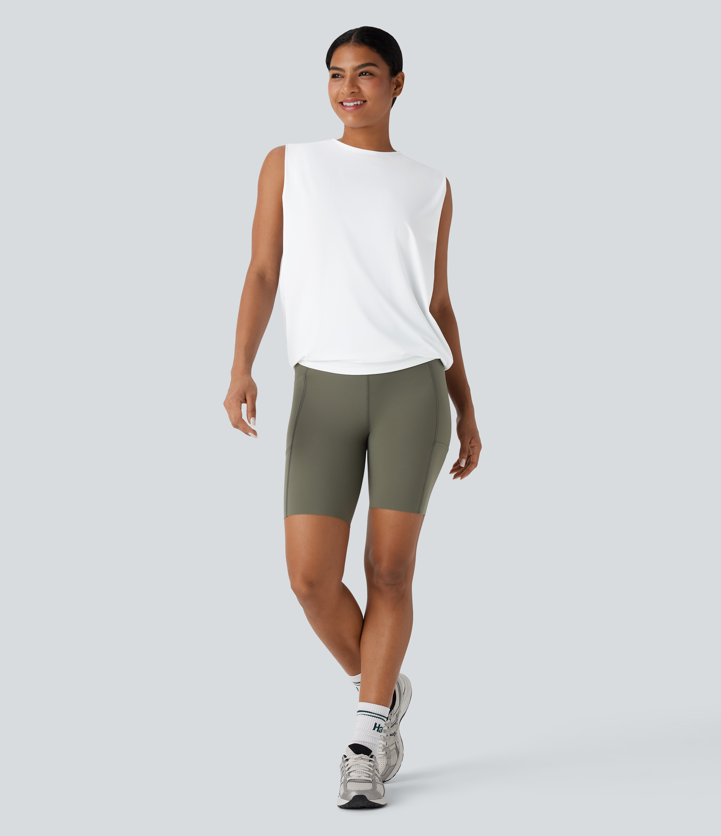 Halara Round Neck Ruched Cool Touch Yoga Tank Top Tank Top - White - M golf tops halter top tunic tops sleeveless tops backless top 