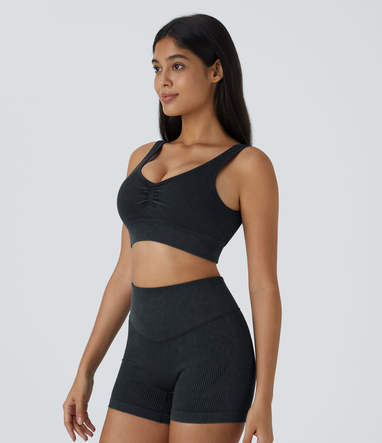 Halara Seamless Flow Medium Support Ruched Yoga Sports Bra  - Black - M push up bra strapless bra backless bra sticky bra wireless bra 