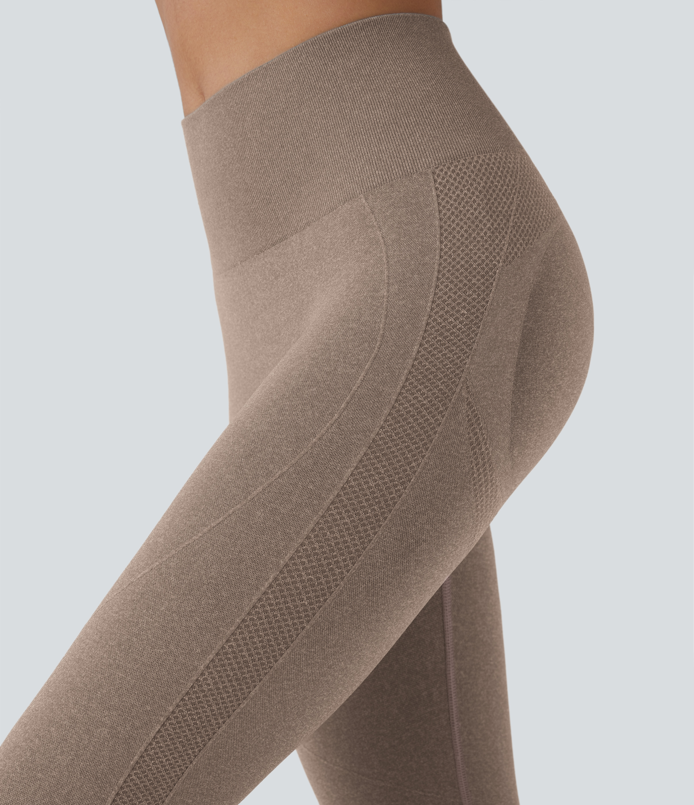 Halara Seamless Flow High Waisted Tummy Control Butt Lifting 7/8 Yoga Leggings  - Thick Earthy Brown - XS(7/8) gym leggings 