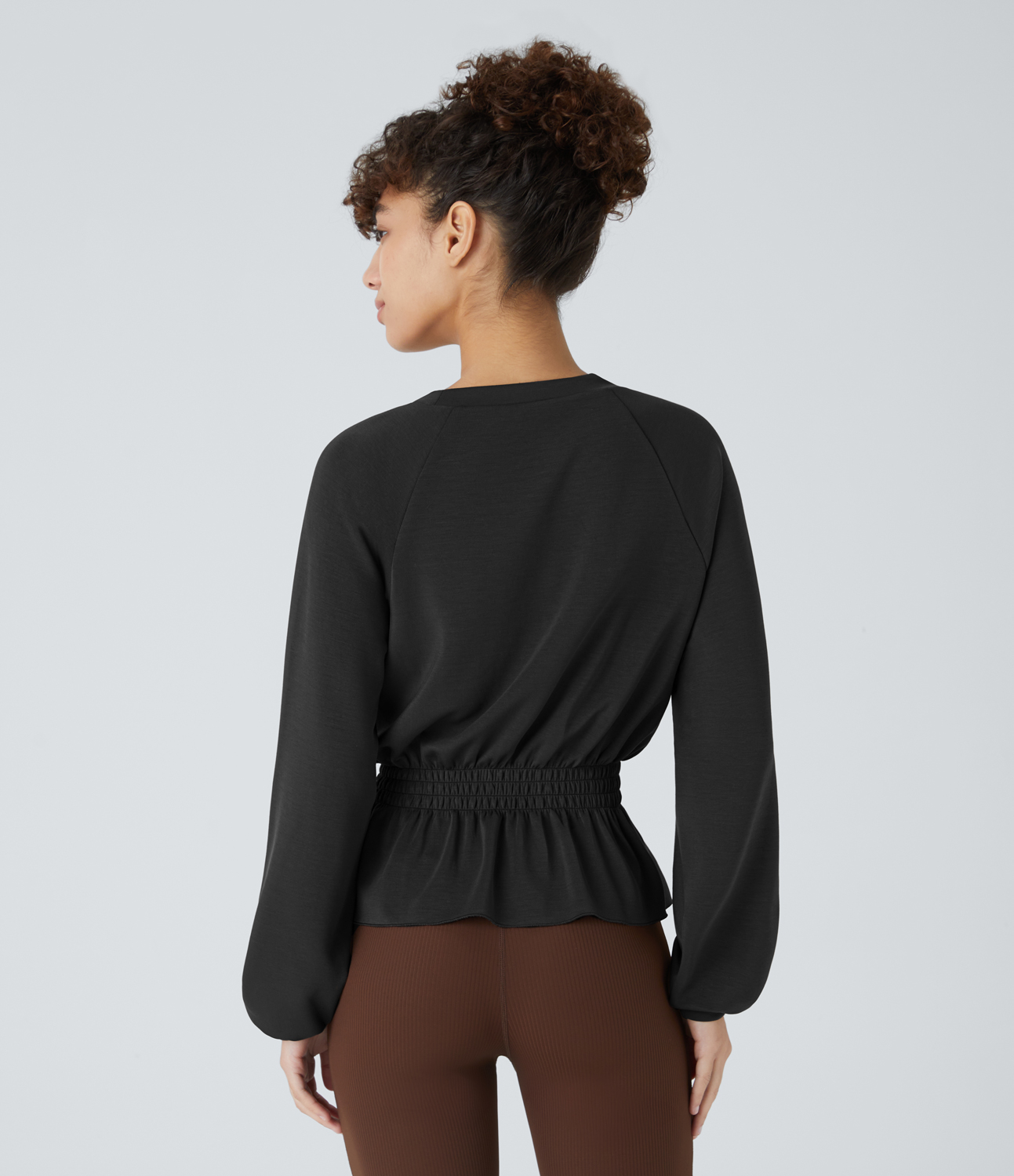 Halara Round Neck Raglan Long Sleeve Shirred Ruffle Hem Casual Sweatshirt  - Black - XL 