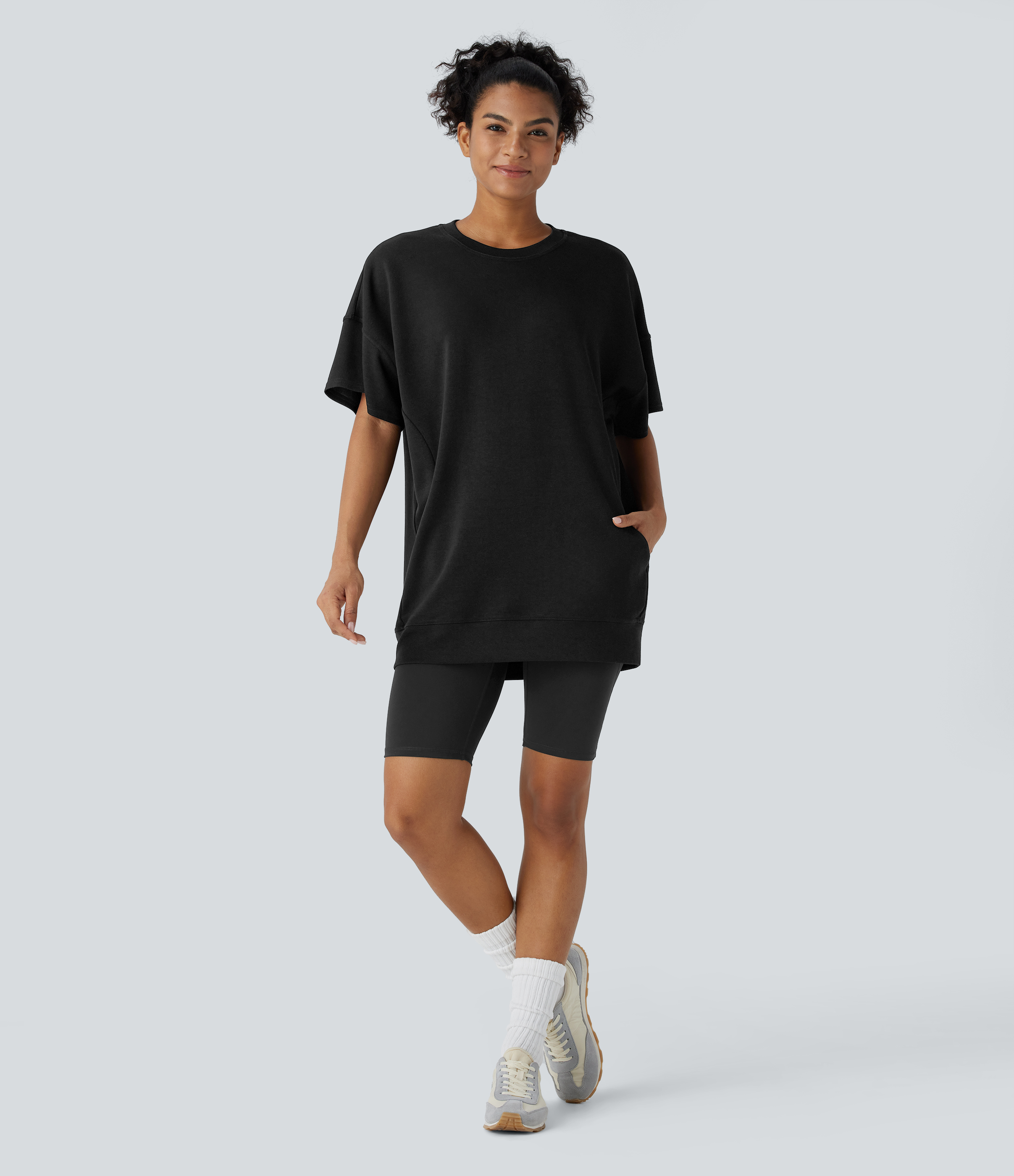 Halara Round Neck Short Sleeve Side Pocket Oversize Casual Sports Top  - Black - S 