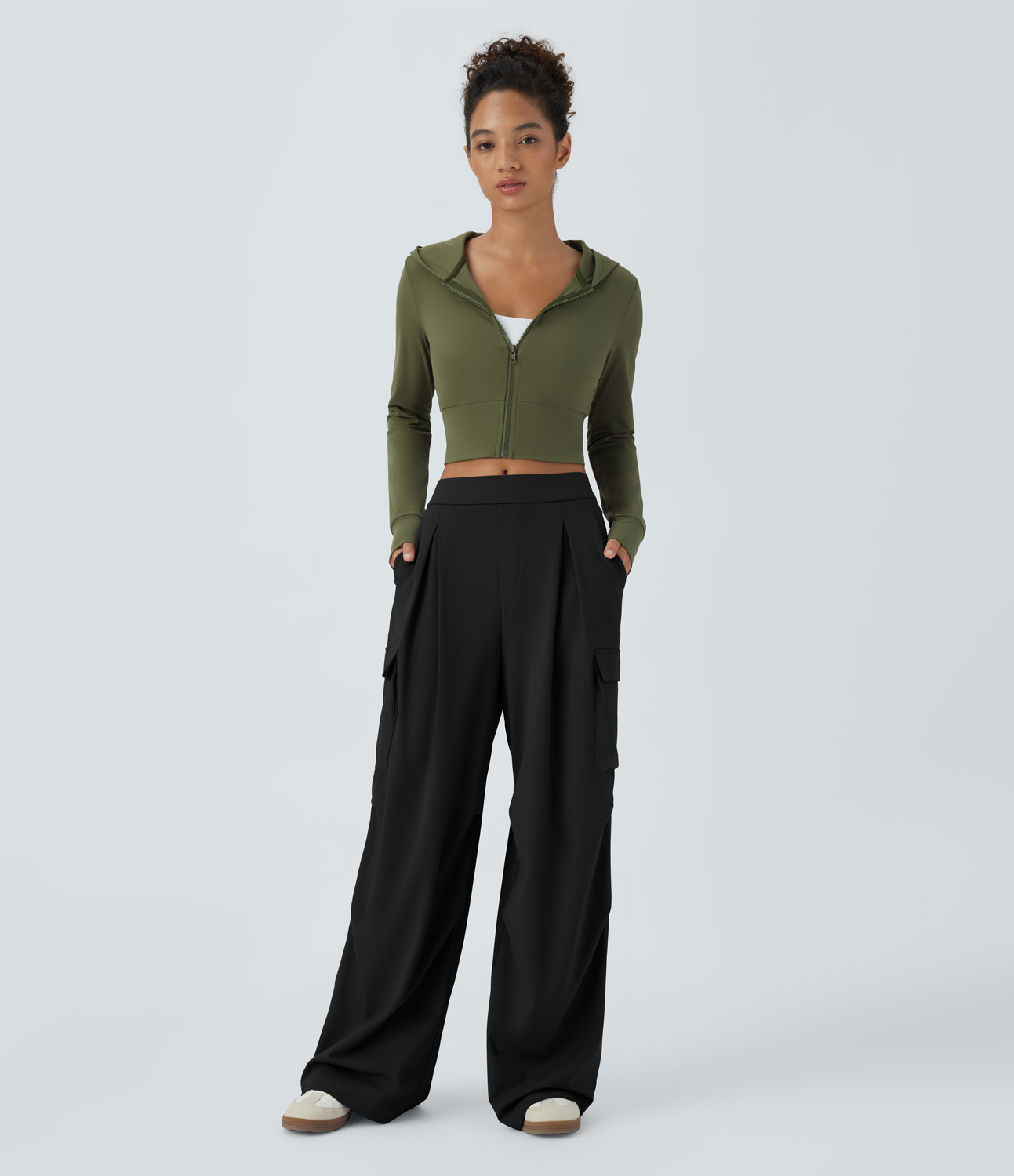 Halara High Waisted Plicated Multiple Pockets Wide Leg Cargo Casual Pants  - Black - L(regular) sweatpants jogger pants stacked sweatpants 