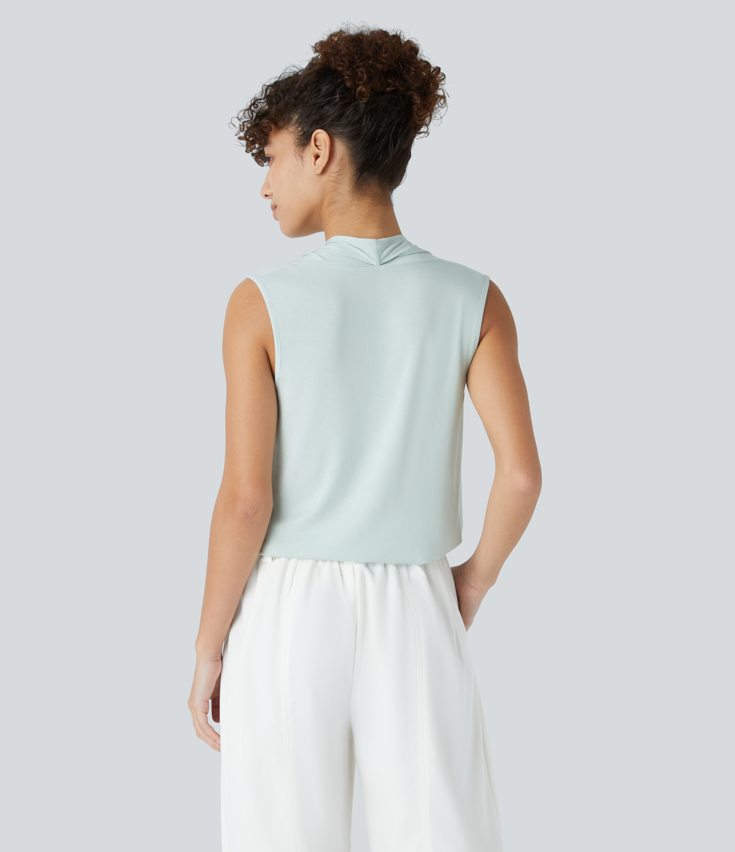 Halara V Neck Sleeveless Split Hem Solid Casual Top Tank Top - Morning Mist - M golf tops halter top tunic tops sleeveless tops backless top 